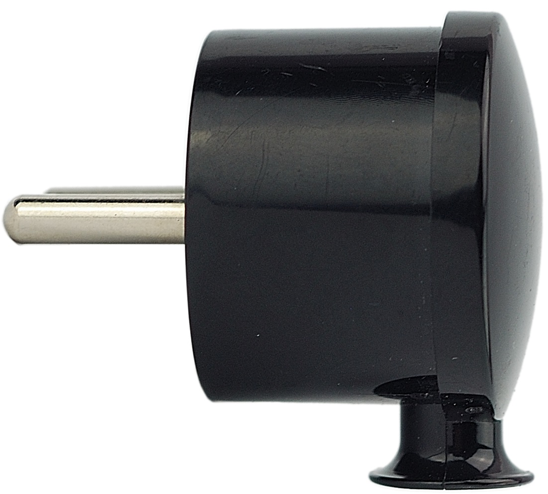 

wtyczka 230V Slim flat nie wystaje z gniazdka Loft