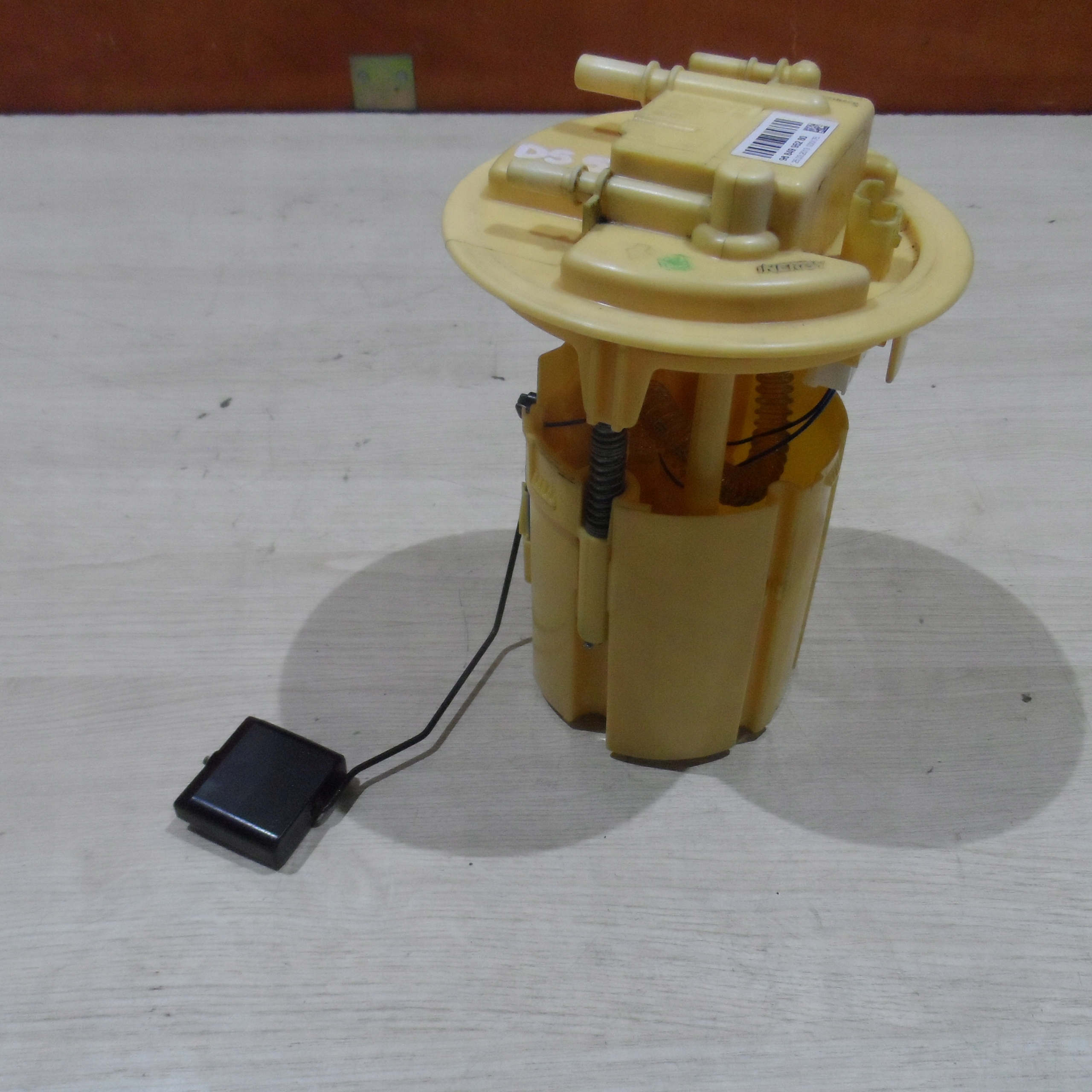 POMPA PALIWA PŁYWAK 9684995280 CITROEN DS5 2.0 HDI Jakość części (zgodnie z GVO) O - oryginał z logo producenta pojazdu (OE)