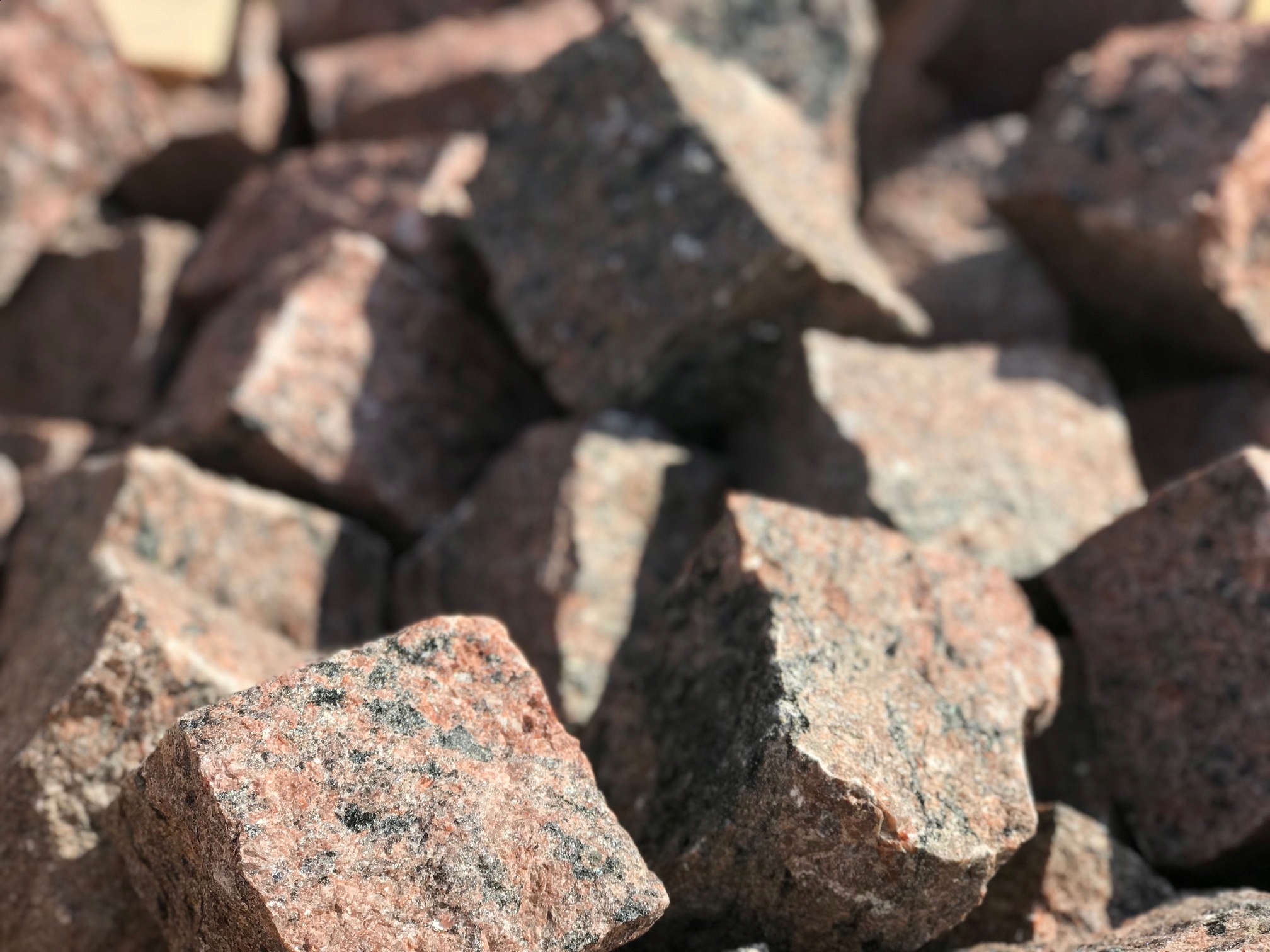 KOSTKA GRANITOWA 8/11 CZERWONA GRANIT CZERWONY Marka inna