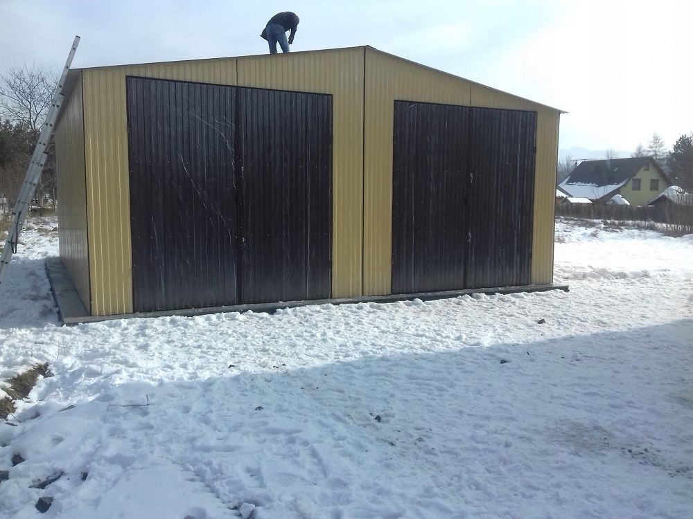 GARAŻE BLASZANE BLASZAKI OD PRODUCENTA GARAŻ 8x8 Długość 9 m