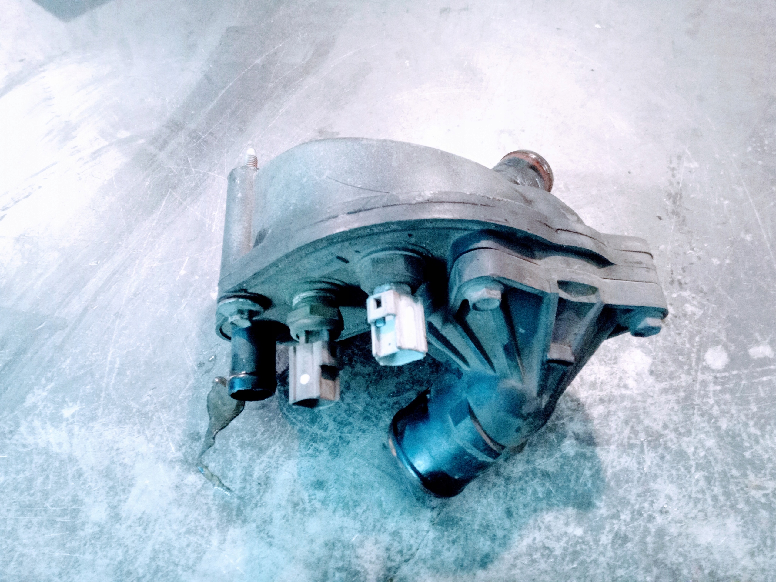 Корпус термостата термостат Ford Explorer II SOHC