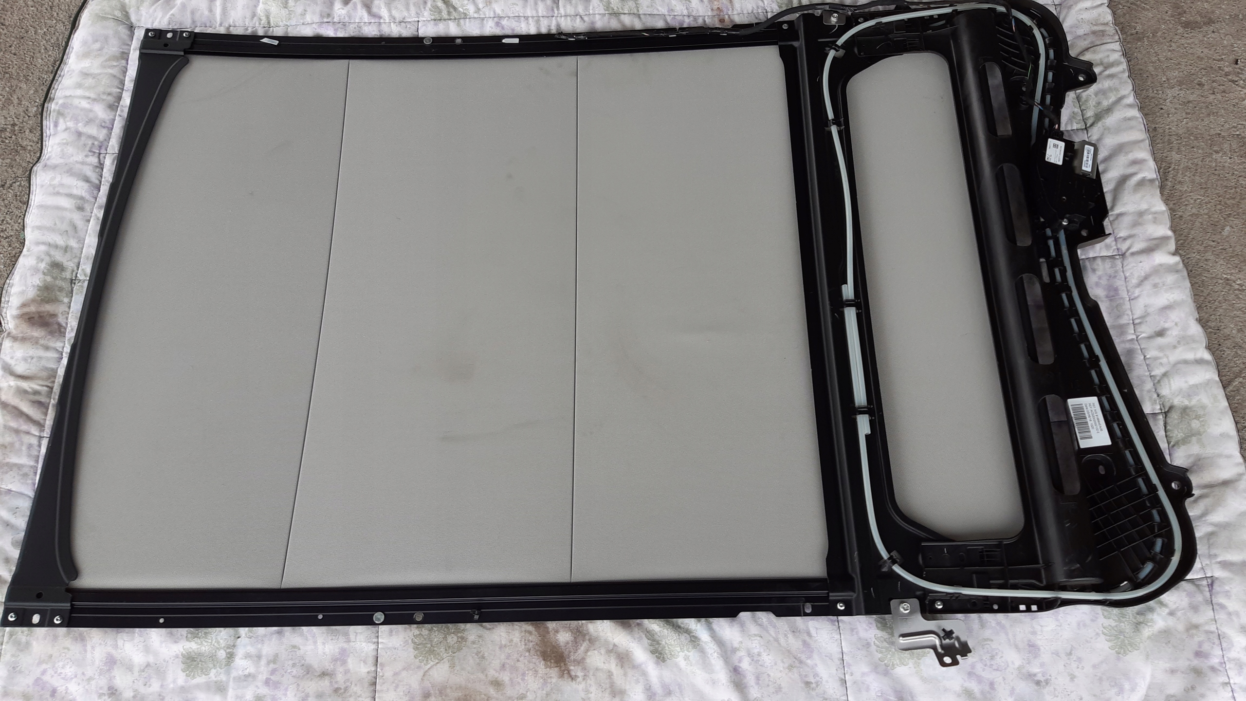 ROLETA DACHU NISSAN QASHQAI 2016r 916864EA0B