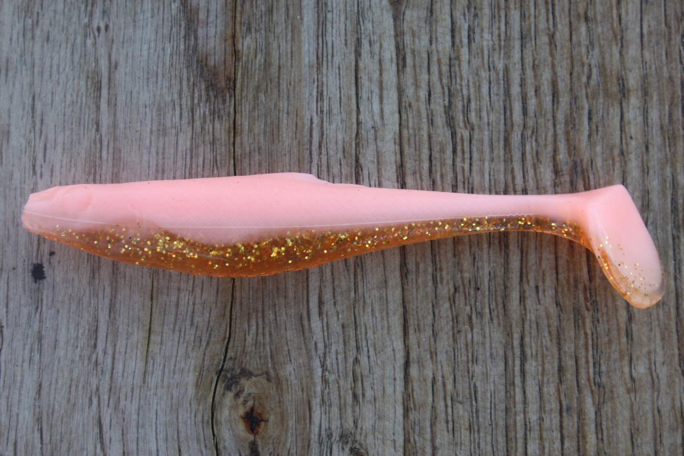 Guma Realistic Shad Matusiak Kiełb 10cm nr 030