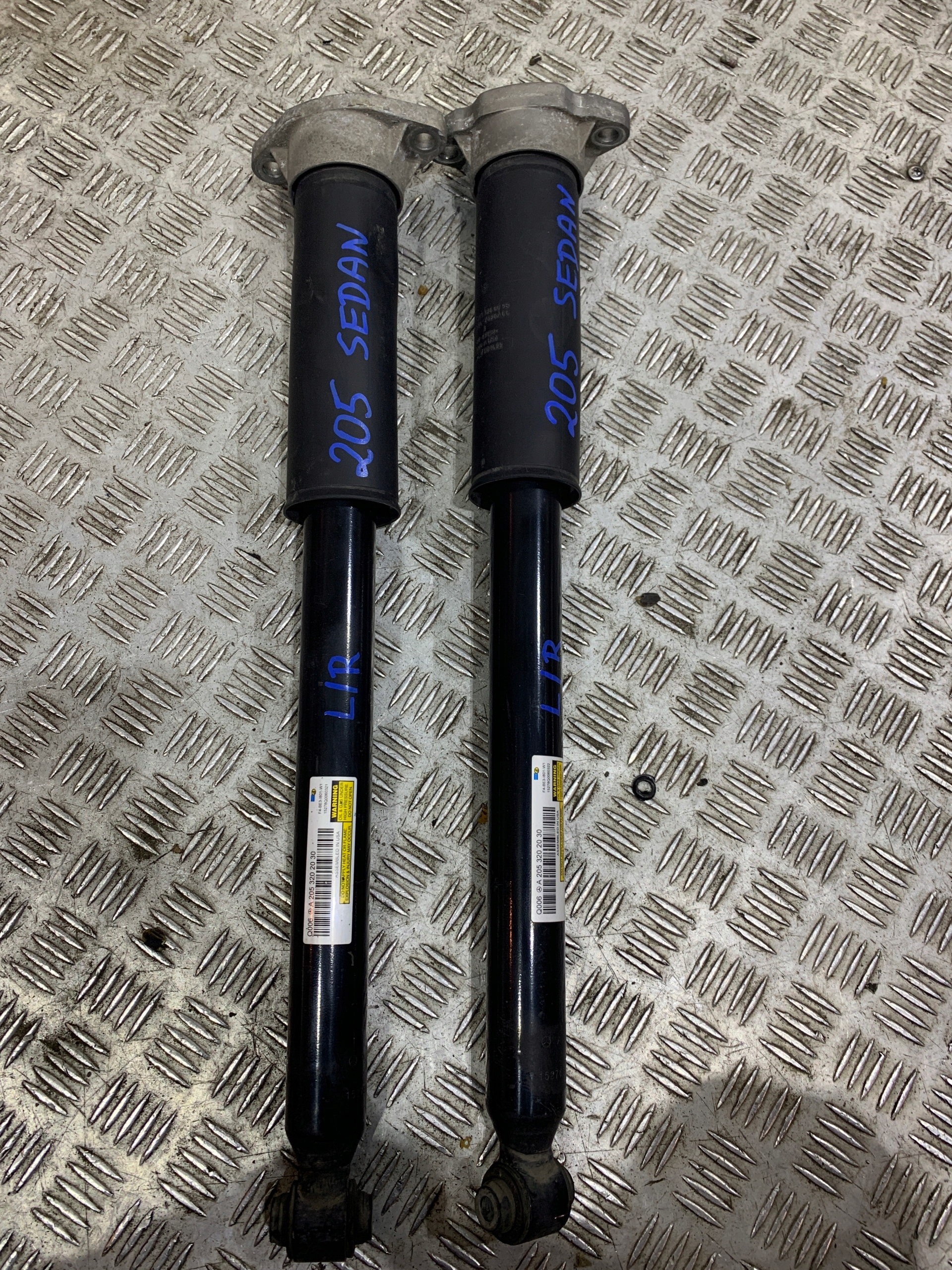 IDEALNY shock absorber rear MERCEDES W205 1