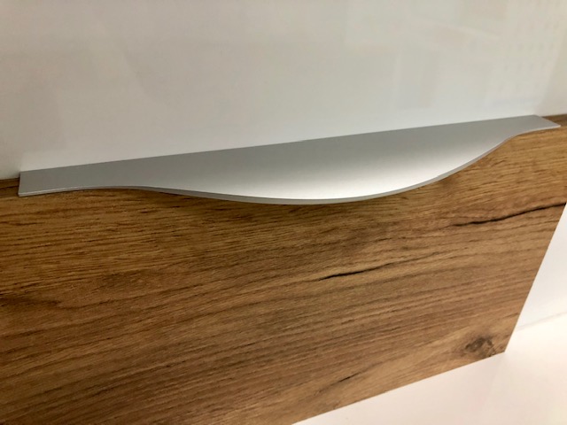 

Uchwyt krawędziowy Gamet UA110 596 mm aluminium