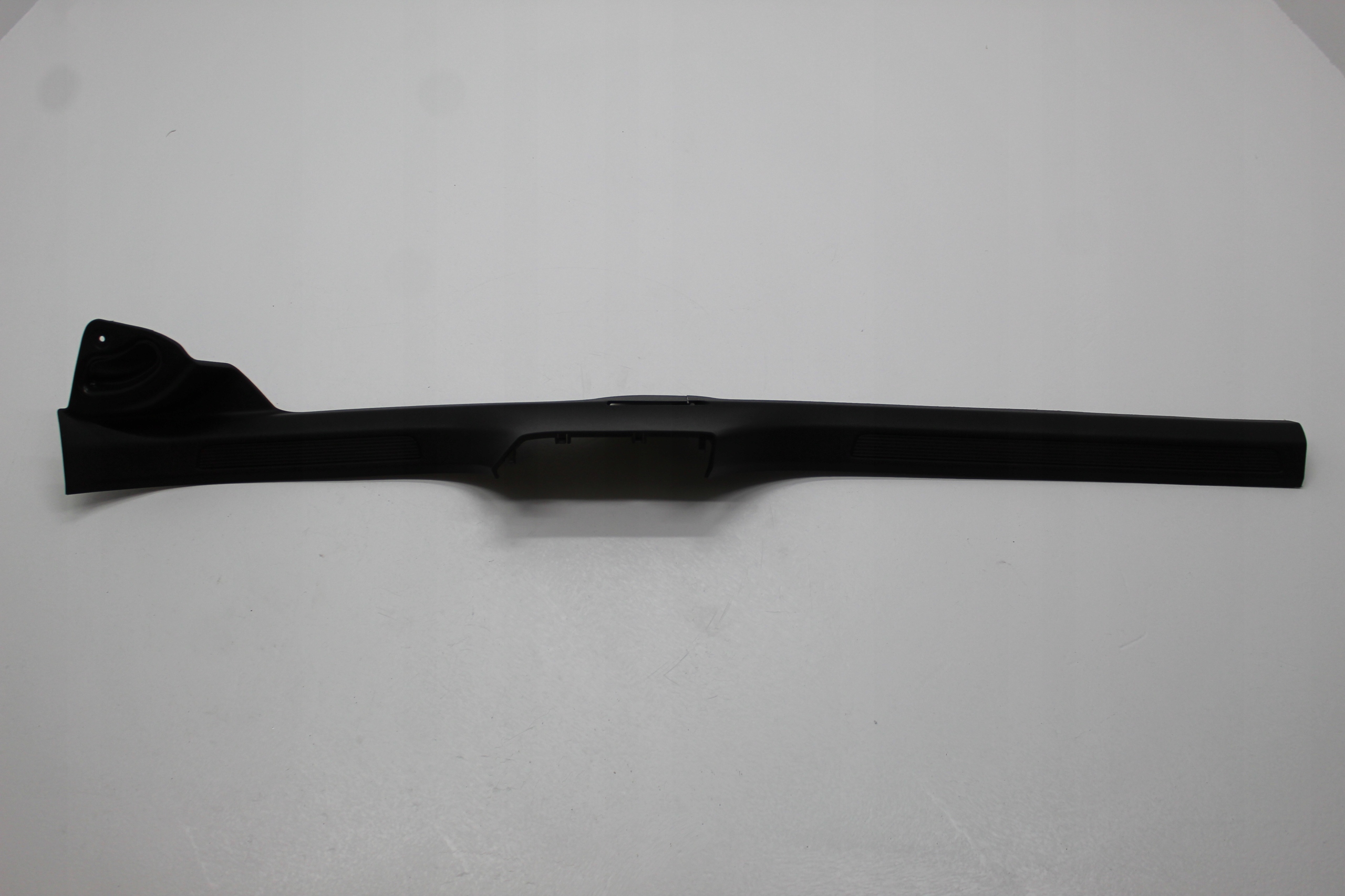 VW PASSAT B8 LISTWA OSŁONA PROGU PRAWA 3G0853372G