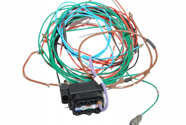 AUDI A6 A7 PNEUMATYKA PRZEWÓD