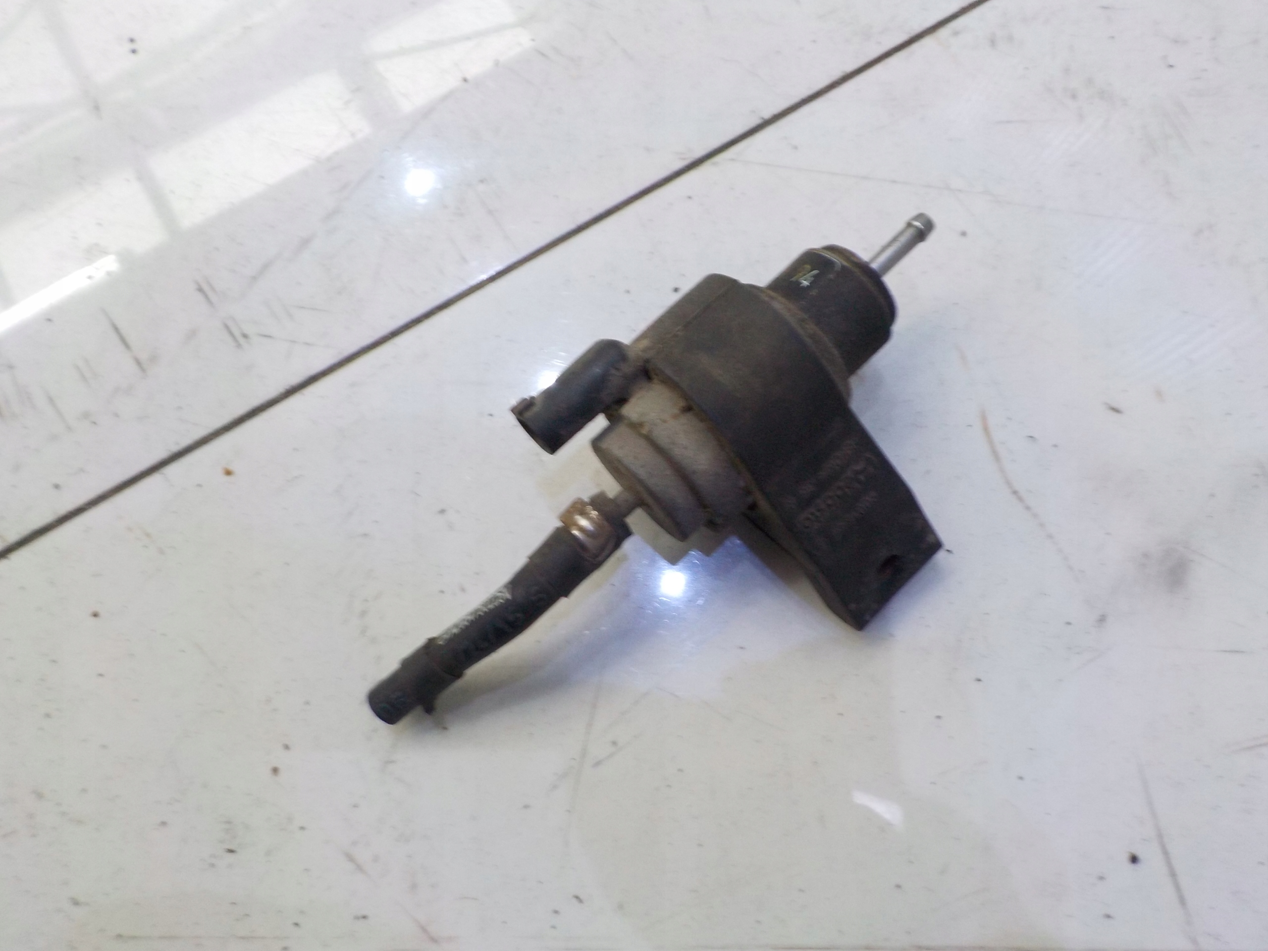 MERCEDES W205 насос WEBASTO A2054701994