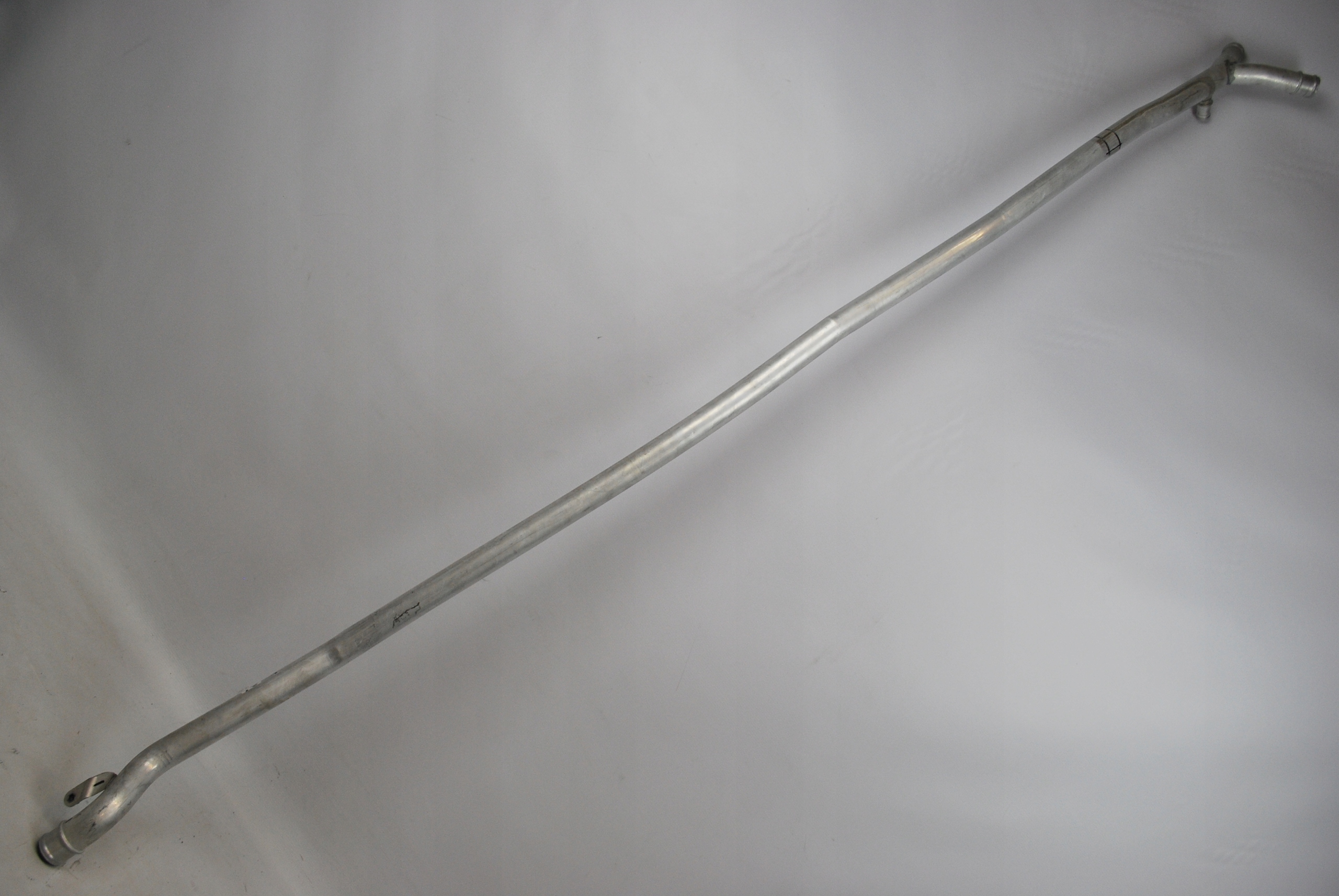 Wąż przewód wody Audi R8 4S0121400D