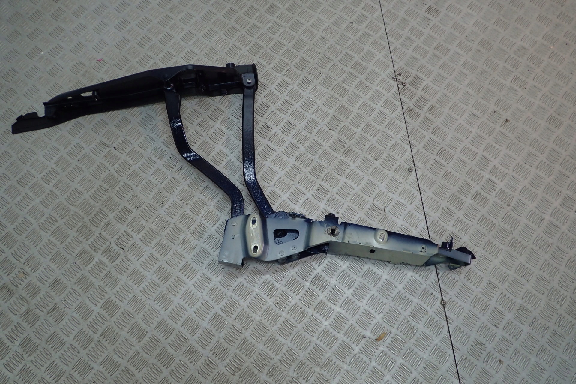 PORSCHE 991 911 TARGA ОТКИДНАЯ ПЕТЛЯ R 99151415201