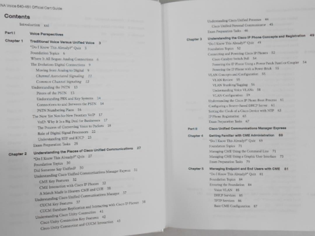 CCNA Voice 640-461 Official Cert Guide (ang) Język publikacji polski