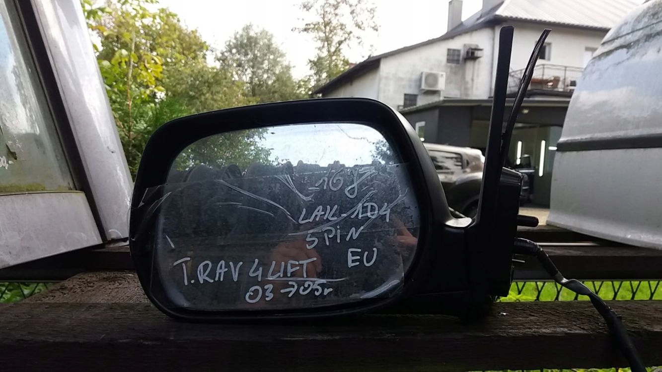 LUSTERKO LEWE TOYOTA RAV4 LIFT 5 PIN EUROPA 1D4