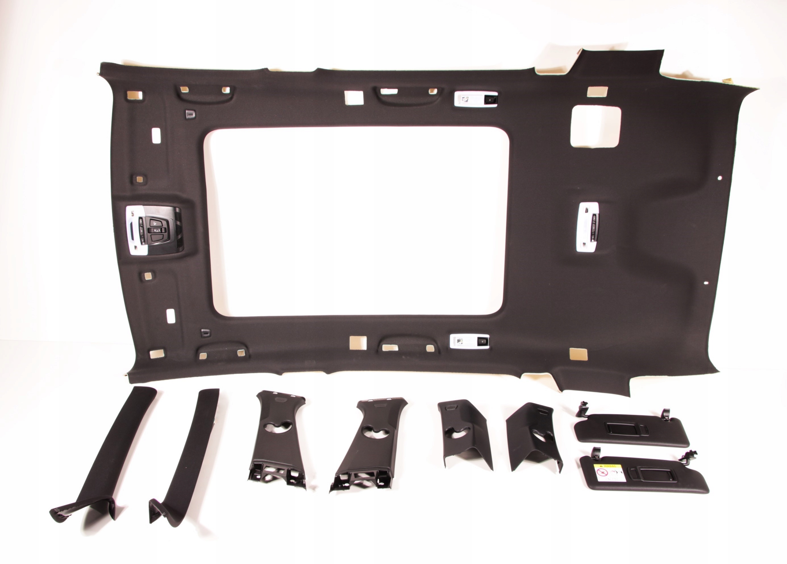 BMW 2 F46 - PODSUFITKA PANORAMA CZARNA M-PAKIET