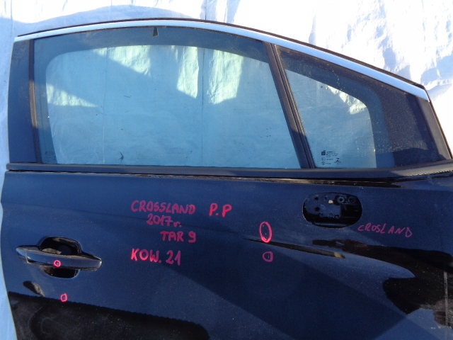 OPEL CROSSLAND DRZWI PRAWE PRZEDNIE CZARNE 17R Kolor czarny