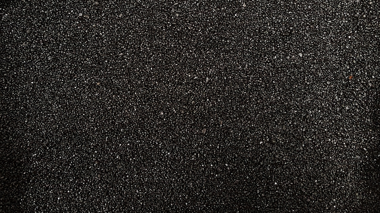 Czarny żwirek kwarcowy ceramiczny do akwarium 0,4-1,4mm 30kg AQUAdream