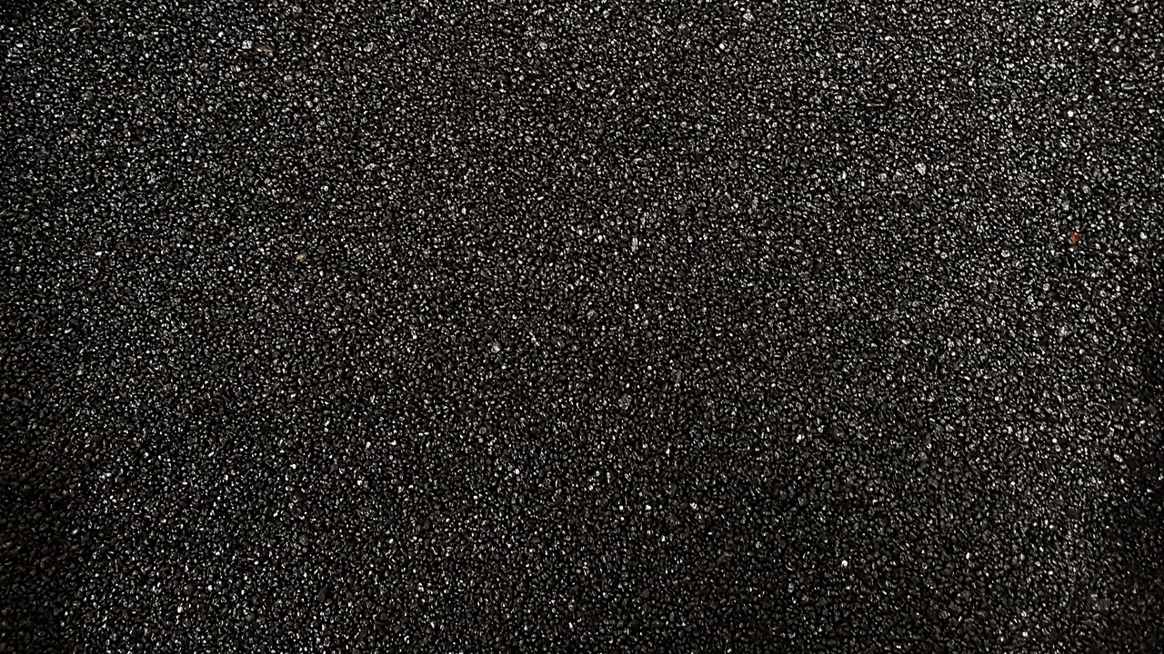 Čierny štrk, quartz-keramické 0,4-1,4 mm 25 kg