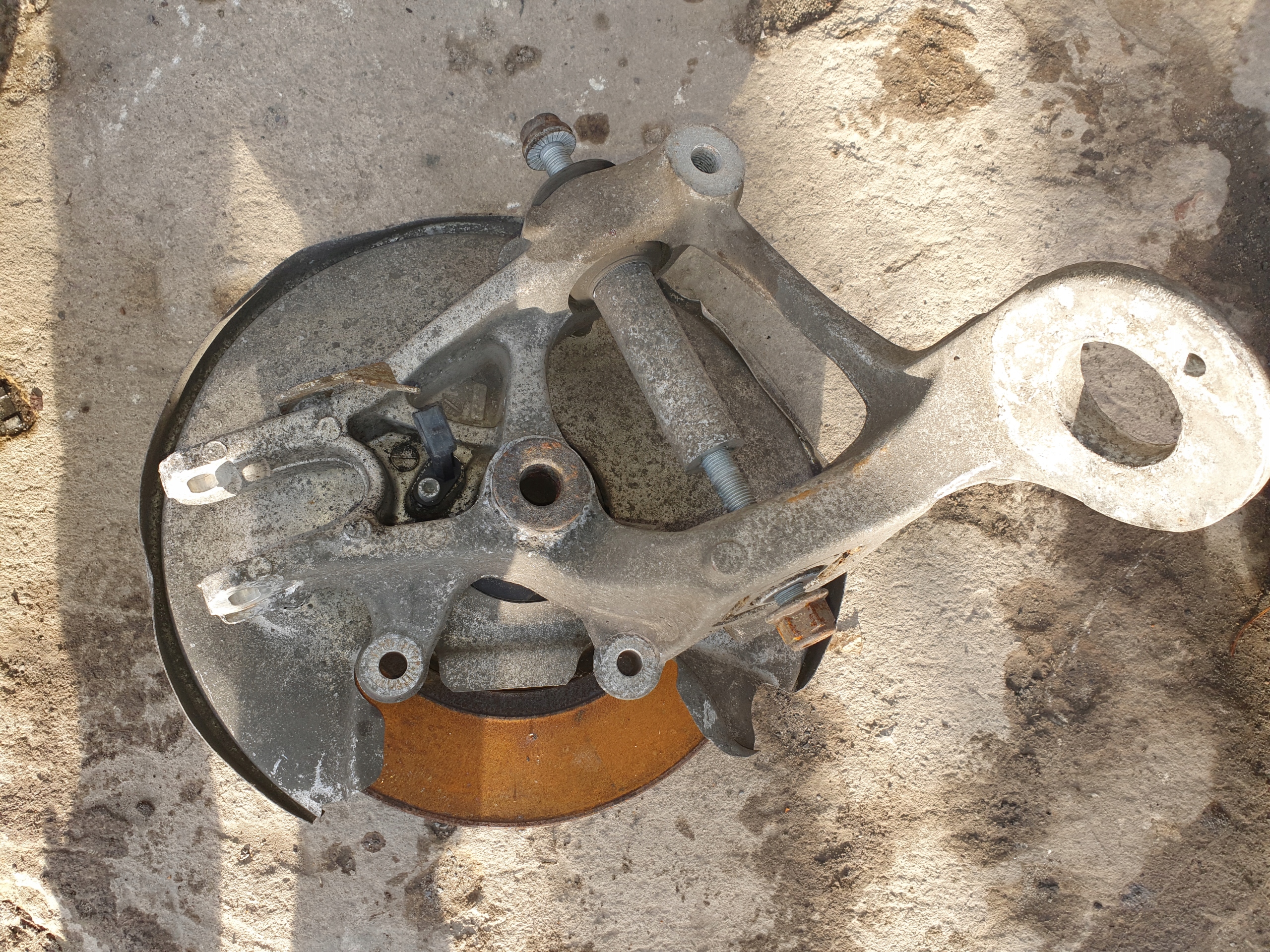 AUDI A4 B8 ZWROTNICA PRAWA TYŁ 2.0 TDI Producent części Audi OE