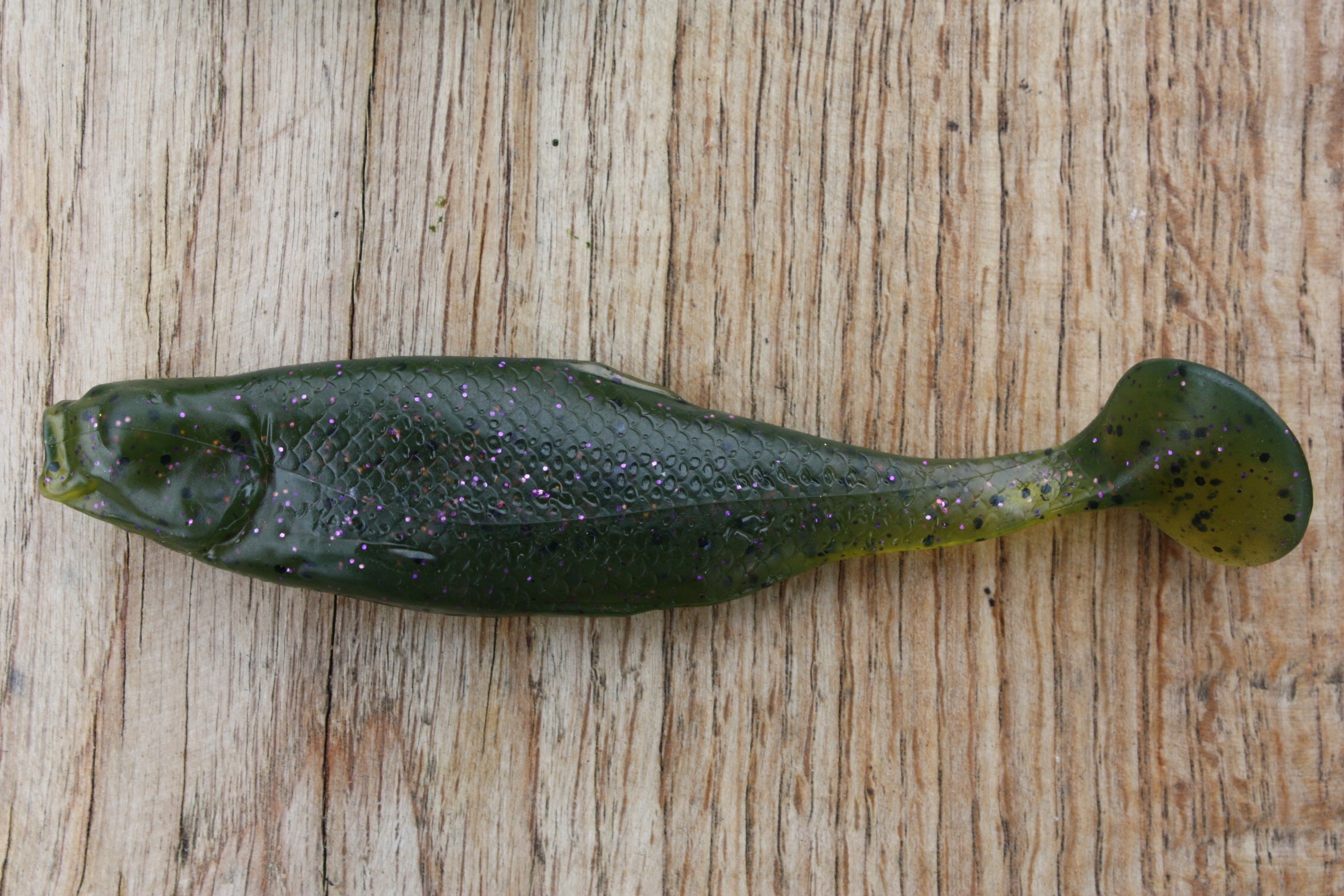 Guma Realistic Shad Matusiak Płoć 9cm nr 045