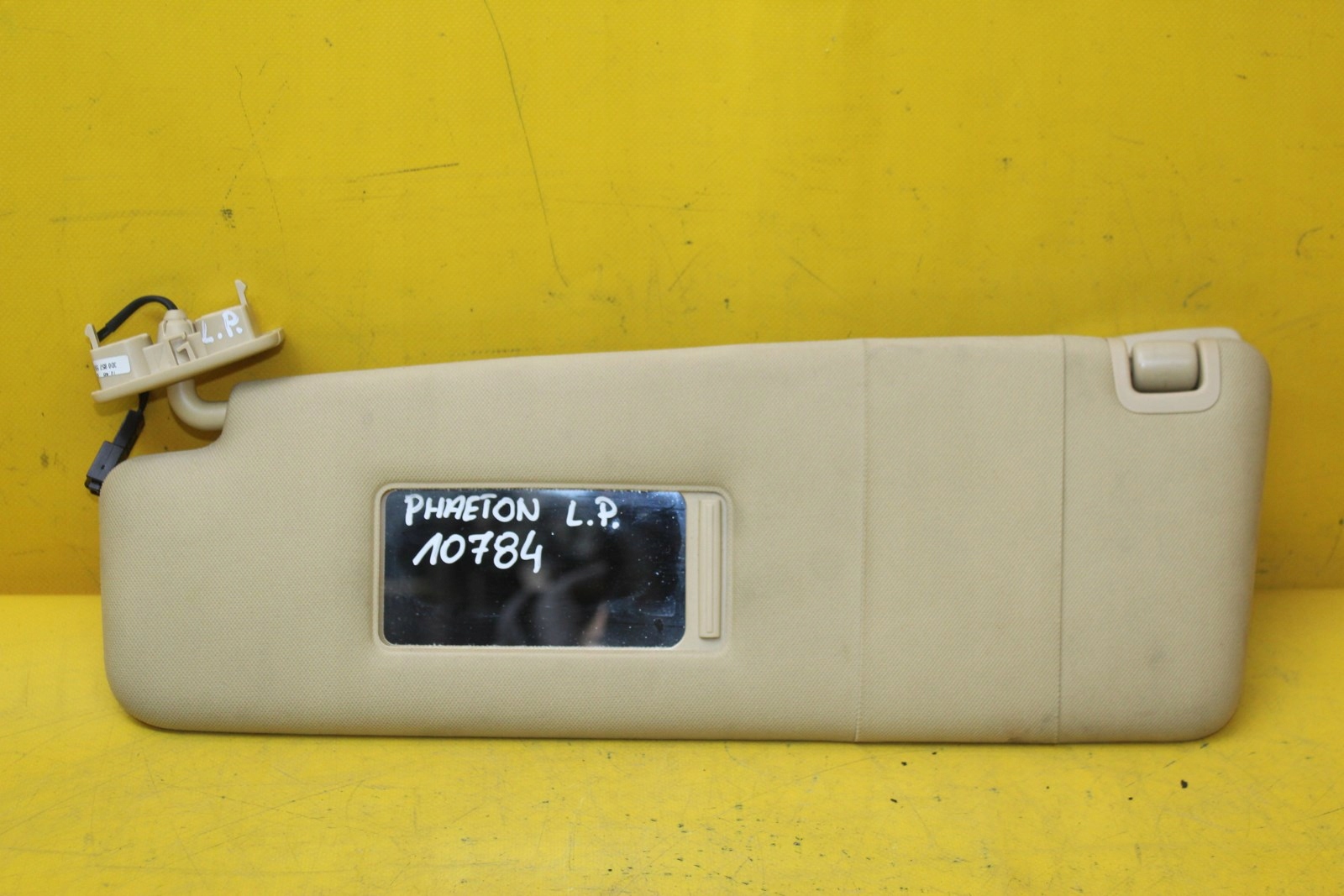 OSŁONA PRZECIWSŁONECZNA LEWY PRZÓD VW PHAETON