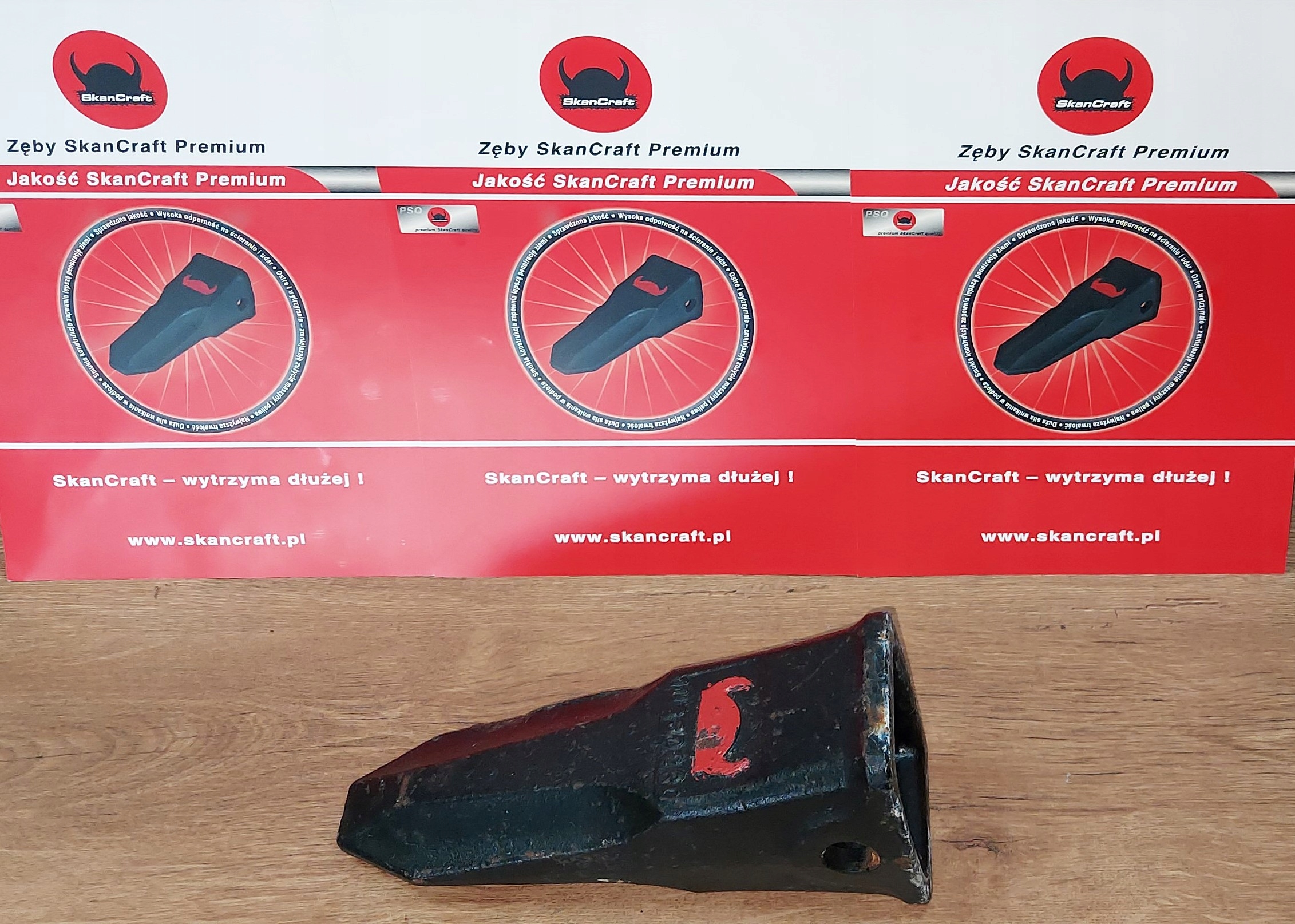 Ząb CAT J300 1U3302RC SC-C30RC skalny SkanCraft Niemcy Typ maszyny Koparka Koparko-ładowarka