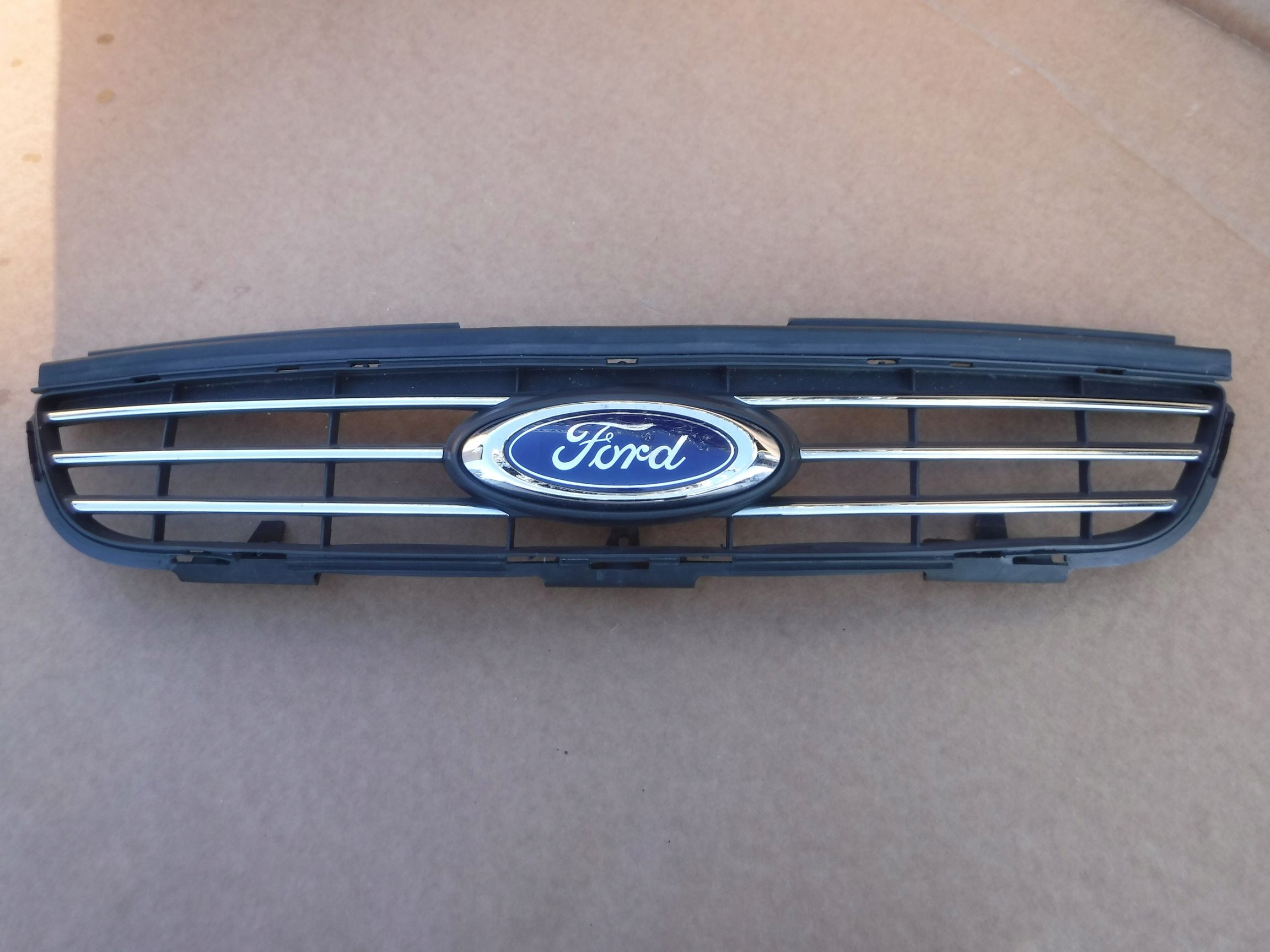 РЕШЕТКА РАДИАТОРА FORD GALAXY MK3 LIFT