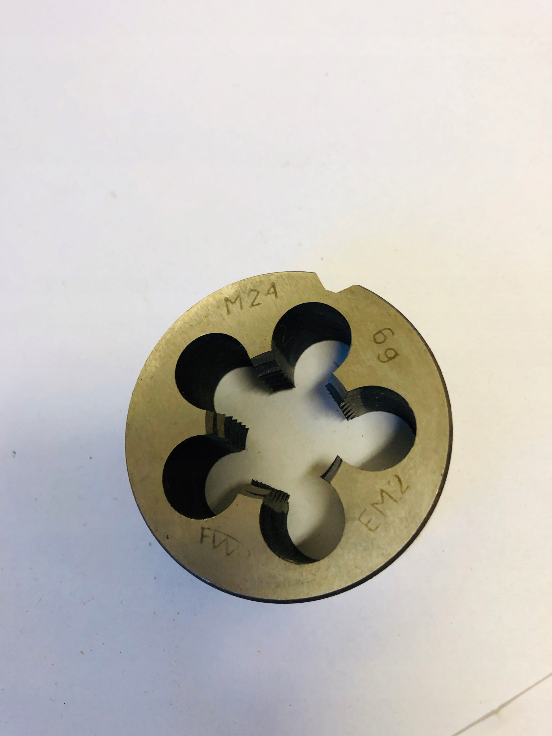 Fwp Плашина M24 x 3 польский продукт