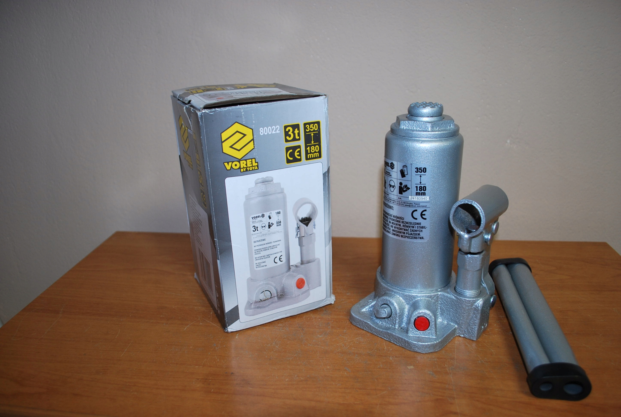 E778d2324aceb80a150bd1b2145a