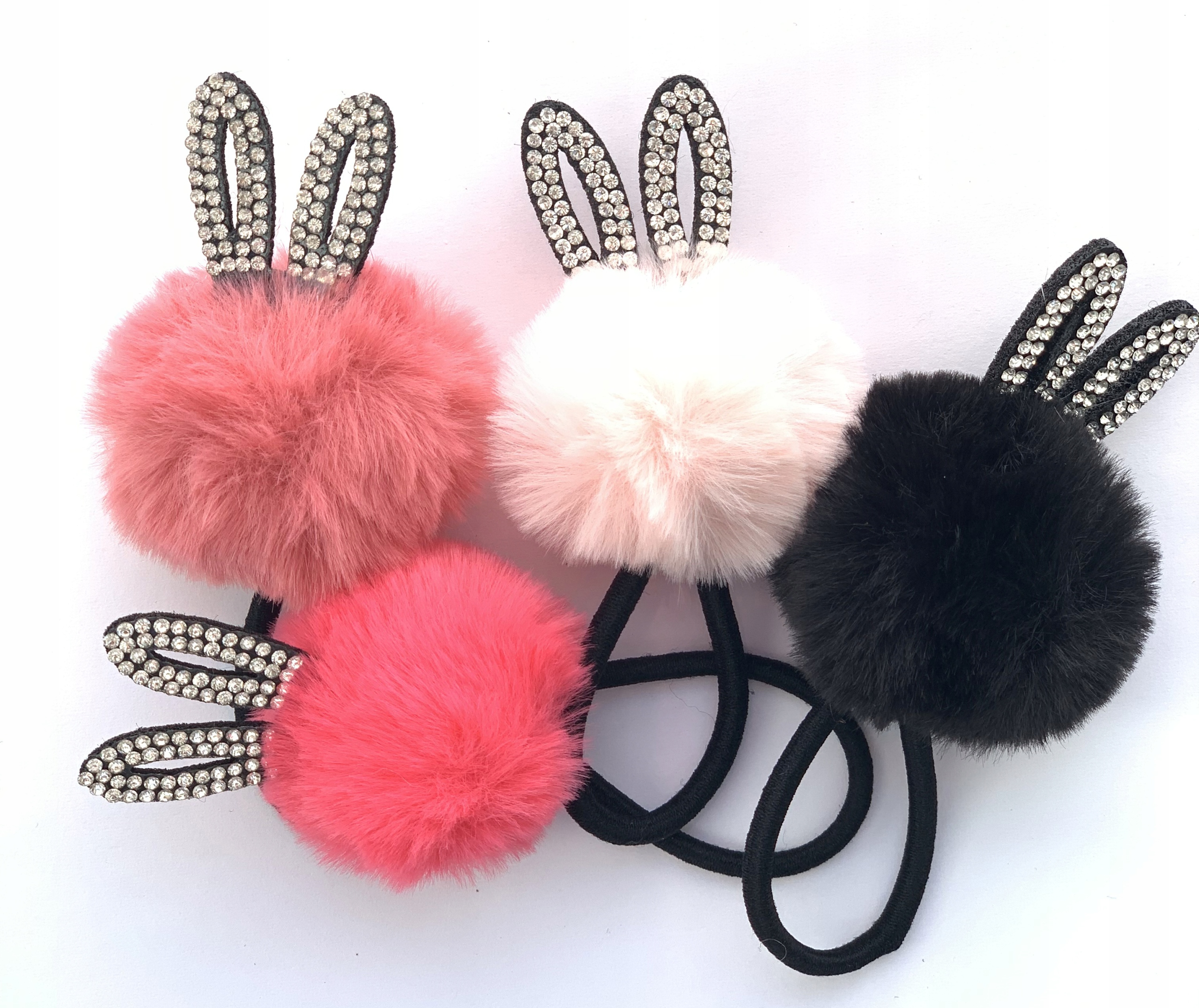 GUMKA DO WŁOSÓW POMPON USZY CYRKONIE FUTRO KRÓLIK Rodzaj pojedyncza gumka