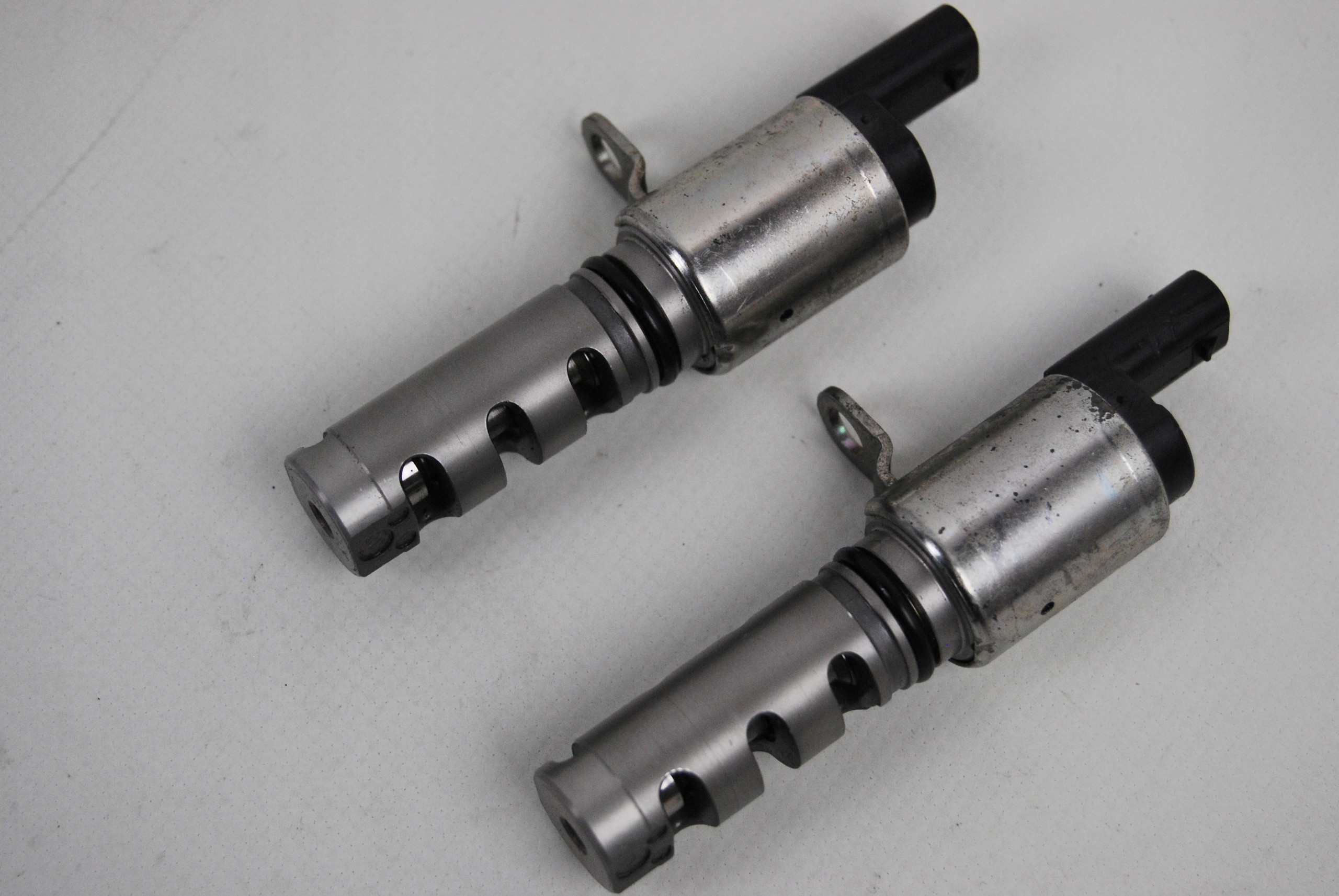 Zawór pompy oleju Audi VW Skoda Seat 04E906455