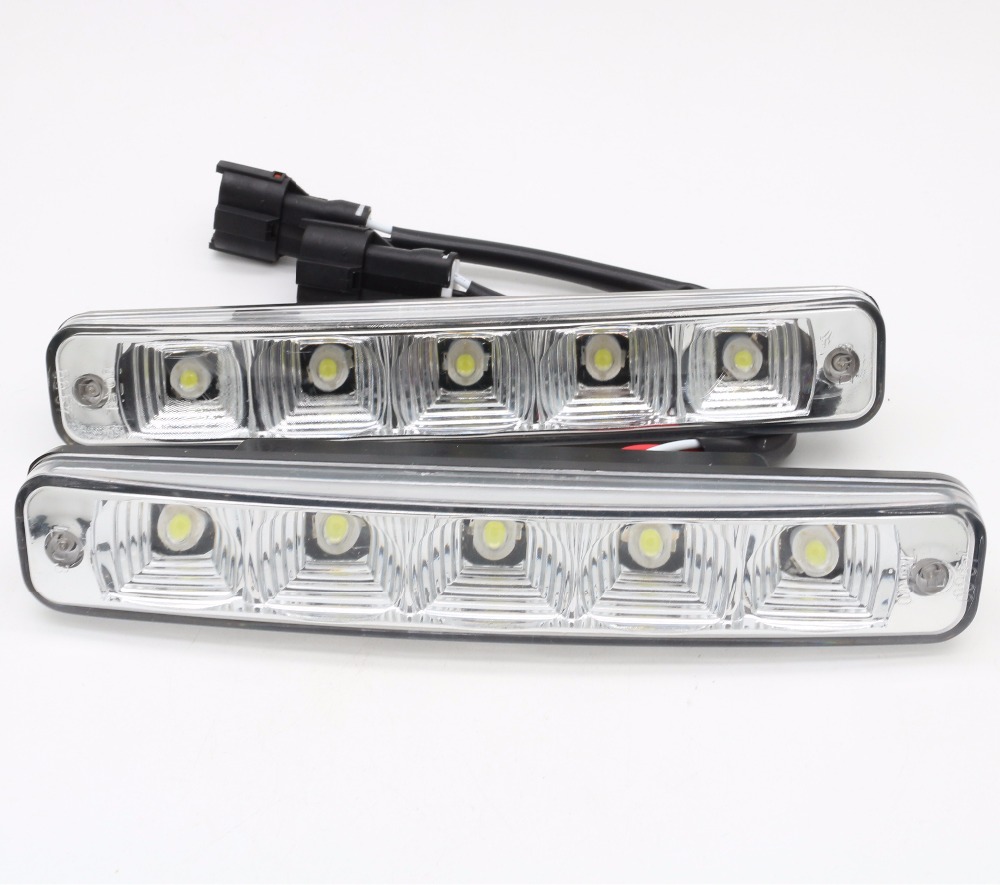 SWIATLA DO JAZDY DZIENNEJ DRL 5 LED DROGOWE Voltage 12 V