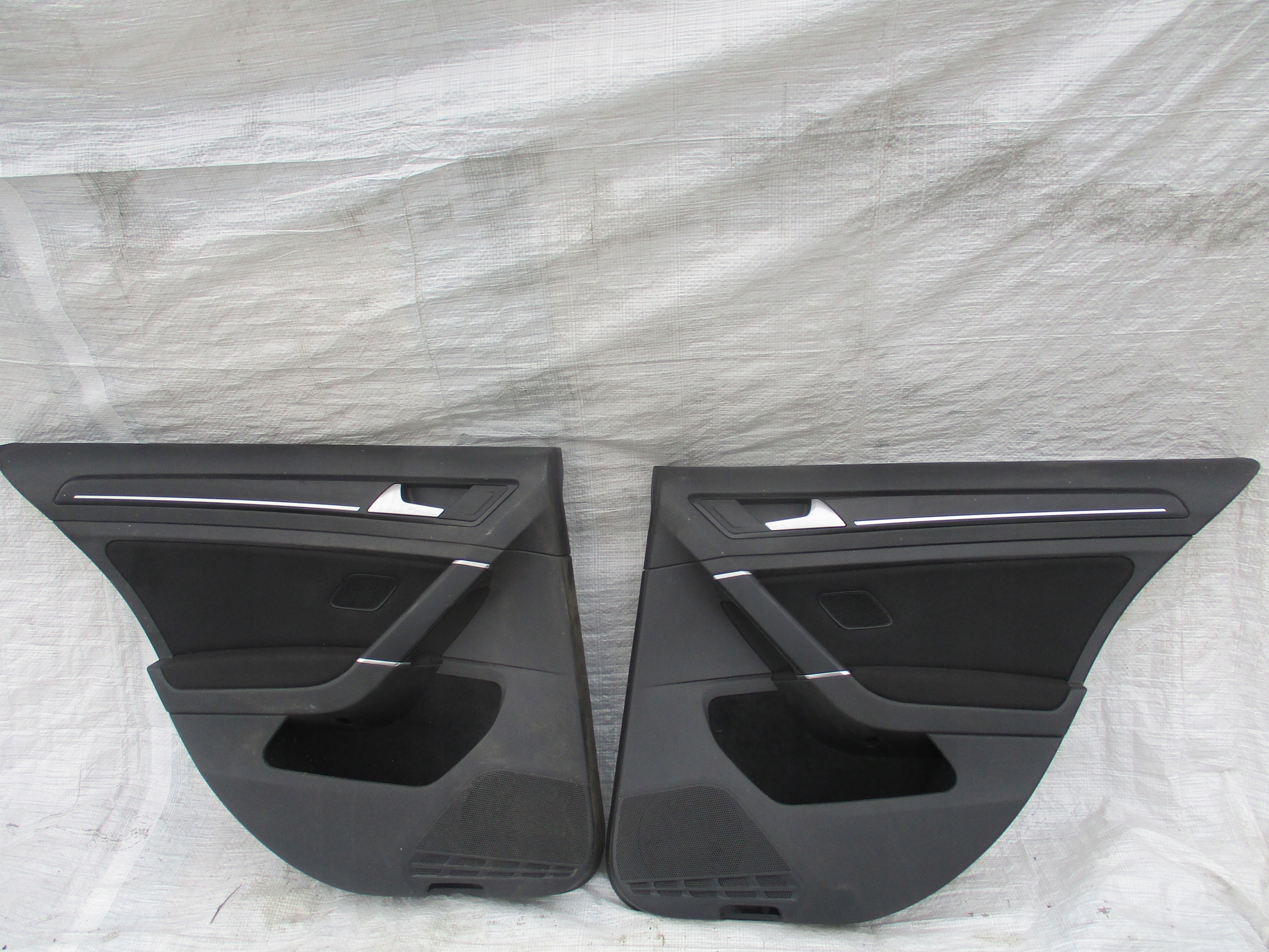 VW GOLF 7 VII GTI GTD TAPIECRKA BOCZEK DRZWI TYŁ