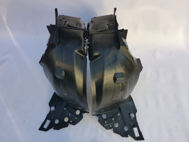 NADKOLE LEWY PRAWY PRZÓD NISSAN MICRA K14 17-