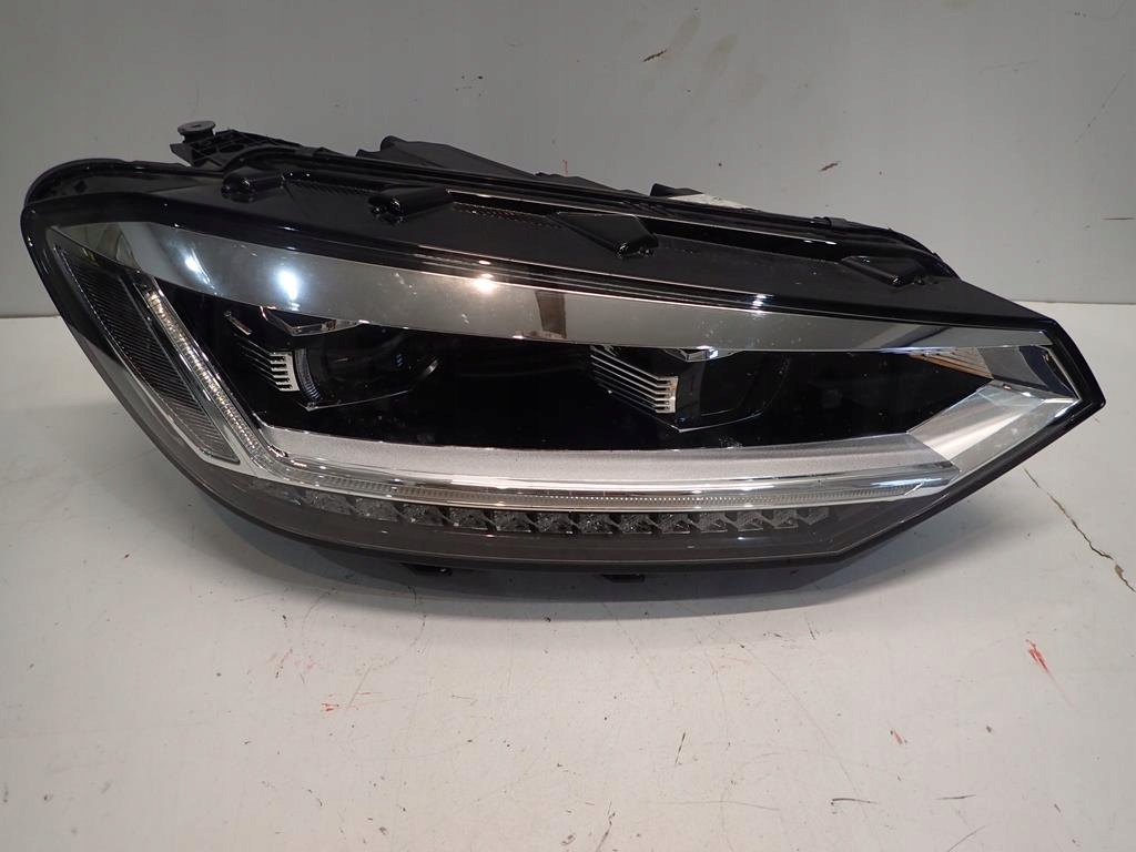 light front front right VW TOURAN 15- FULL LED