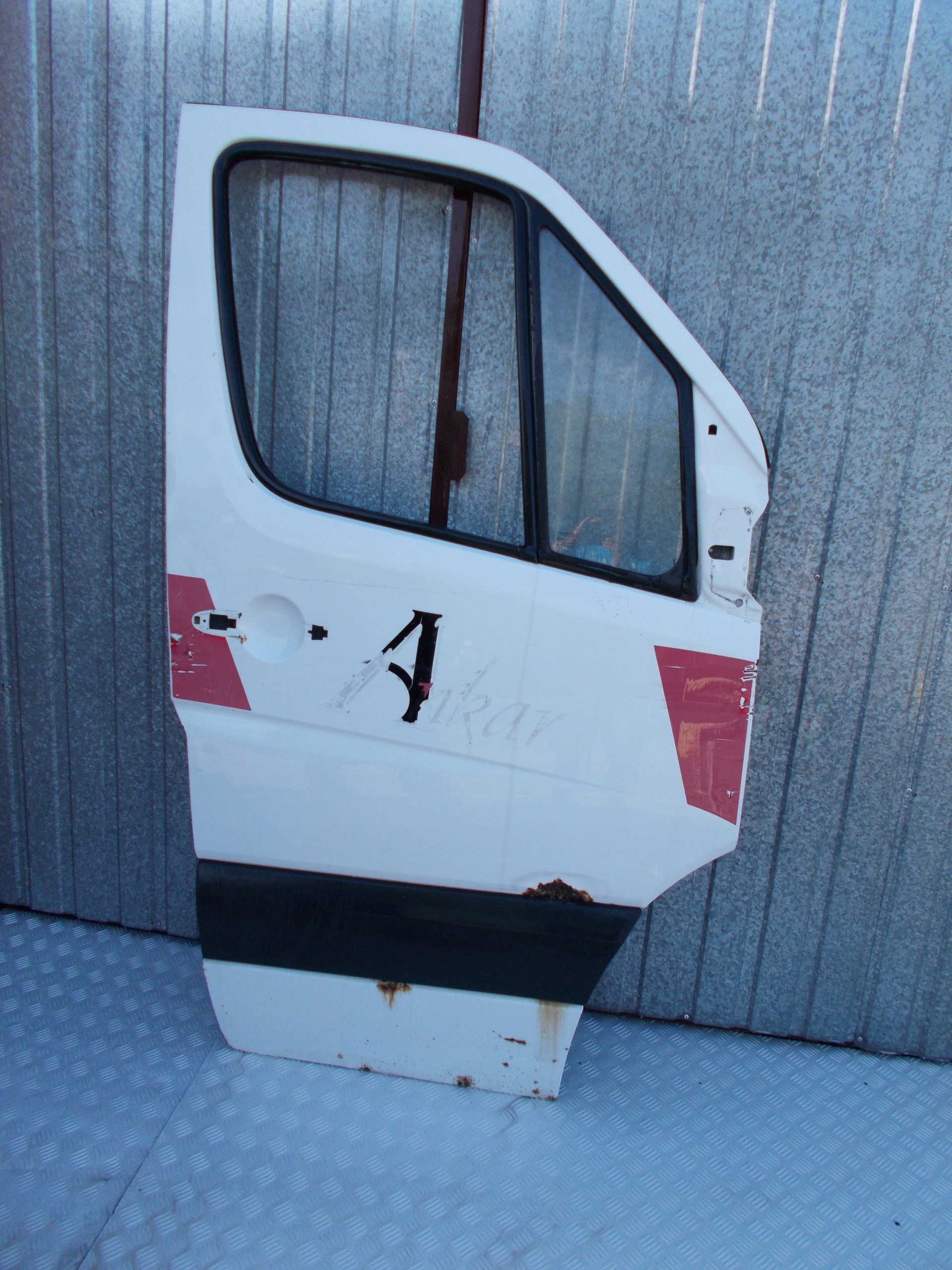 MERCEDES SPRINTER 906 dveře pravý předek OD spolujezdce OEM originál