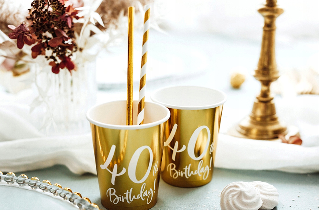 ZESTAW TALERZYKI KUBECZKI JEDNORAZOWE 40 URODZINY Marka Party Deco