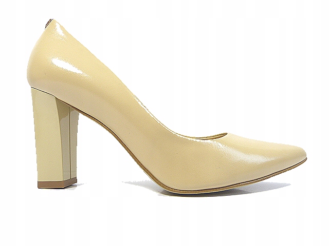Béžové kožené lodičky na podpatku, elegantní dámské boty Sala 38