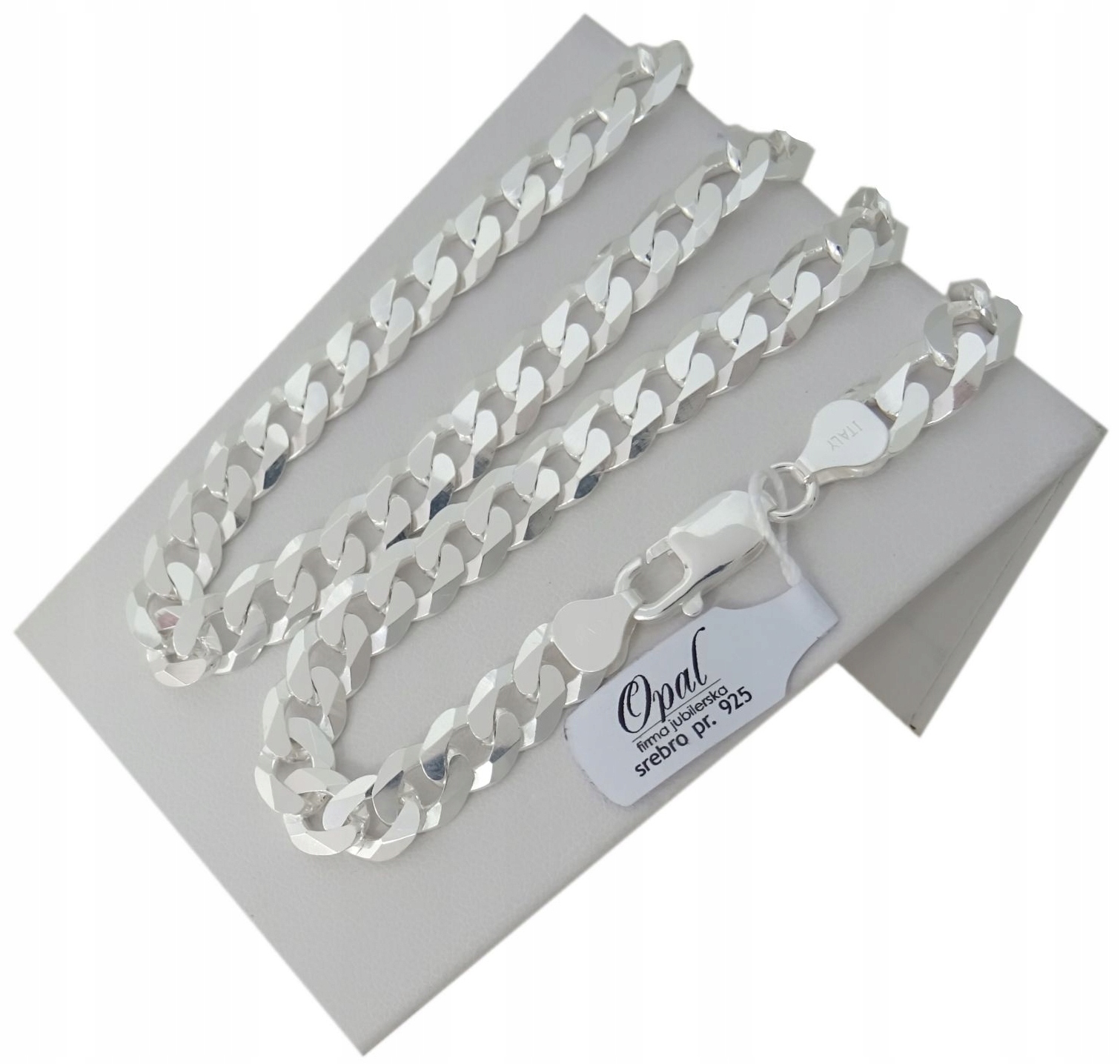 ŁAŃCUSZEK SREBRNY PANCERKA SZEROKI + GRAWER. B200 Szerokość produktu 0.82 cm