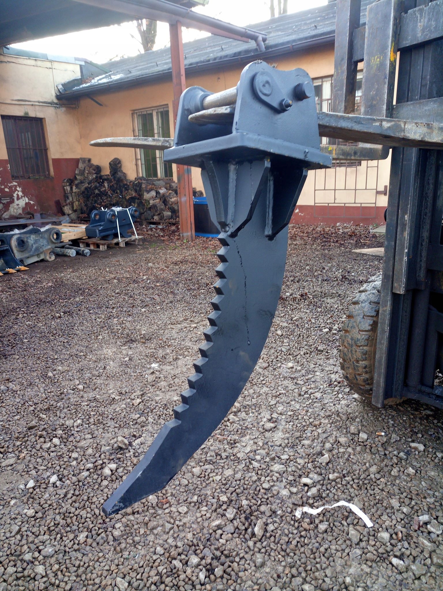 Рыльце рыхлитель Ripper JCB 801 малый