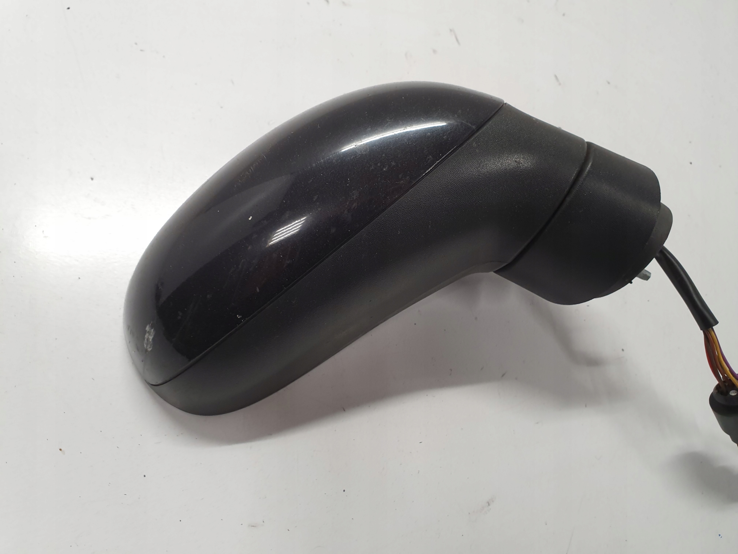 seat Leon II зеркало правое 7PIN LC9Z англия