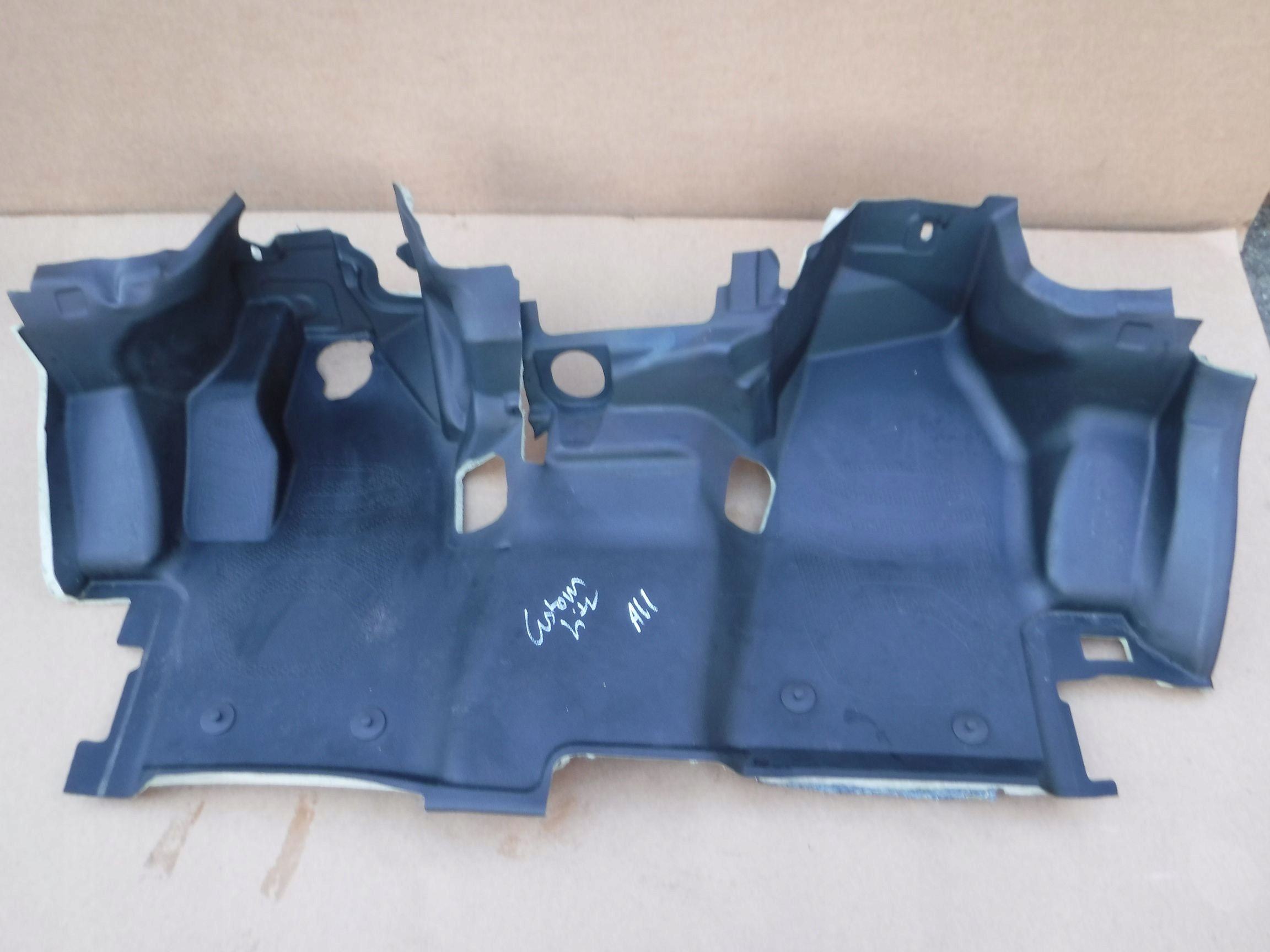 ОБЛИЦОВКА САЛОНА FORD CUSTOM LIFT 2017-