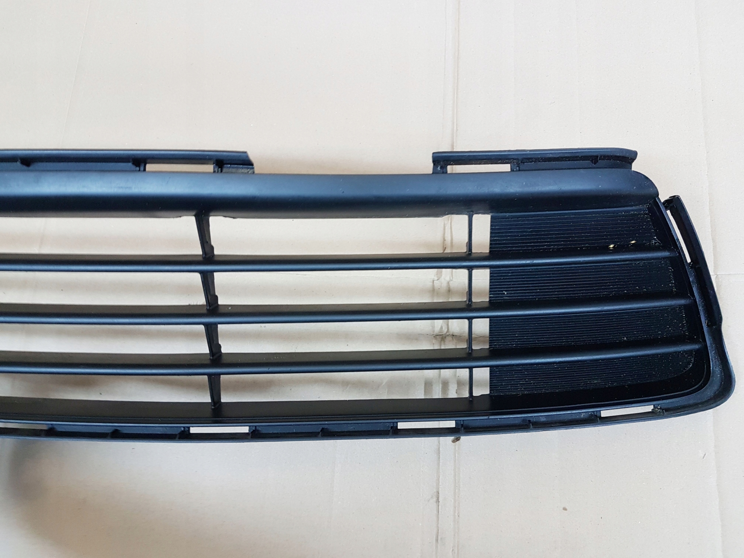 Polcar 74l1271 решетка бампера. Mitsubishi outlander 2020 решётка бампера нижняя. Решетка вентиляционная 10×13. 2338272 polcar решетка бампера r. Решетка 13.