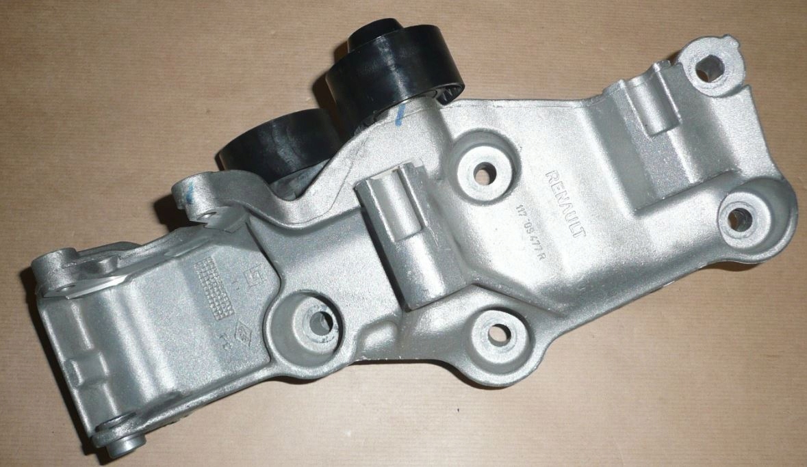 WSPORNIK ROLKI NAPINACZA R MASTER III 117103943R Parts manufacturer Other