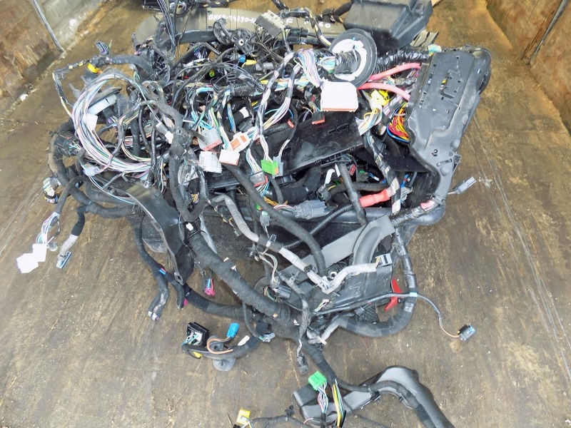 jaguar 17r XF LIFT X260 WIAZKA INSTALACJA 306ps