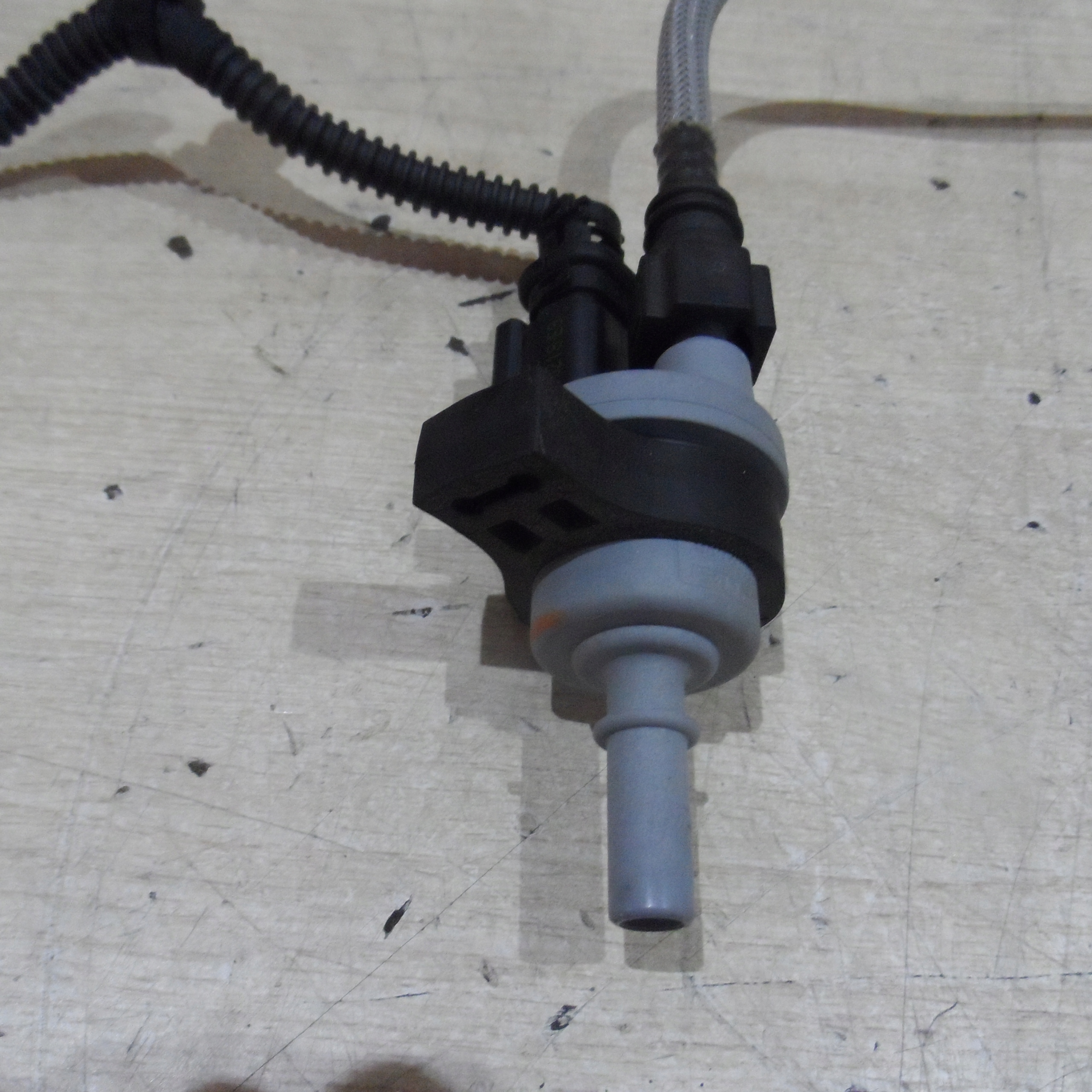 ZAWÓR PODCIŚNIENIA RIFTER BERLINGO IV 1.2 THP 19r Typ silnika Benzyna