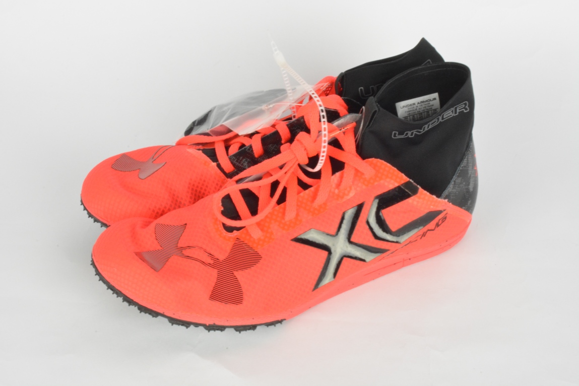 Kolce do biegania UNDER ARMOUR XC roz 45(29cm)