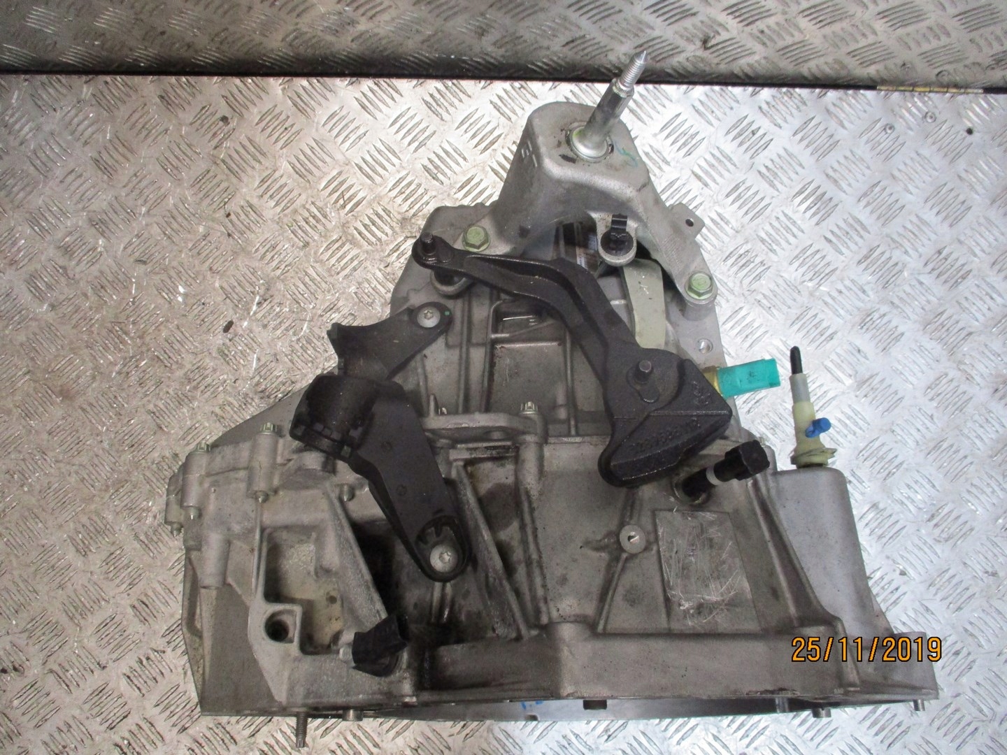 Getriebe NISSAN QASHQAI 1,5D TL6100