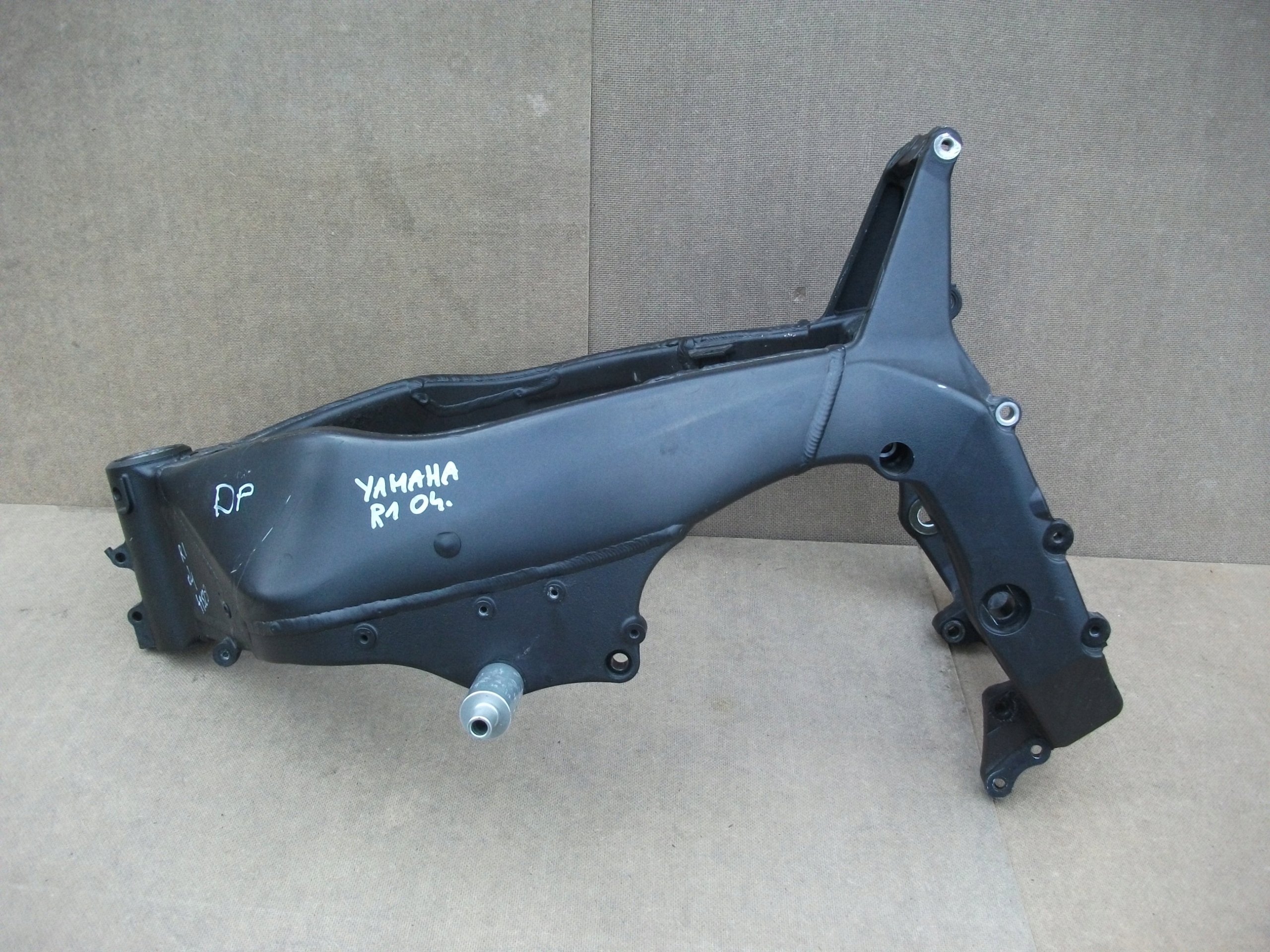 Yamaha R1 YZF рамка документи