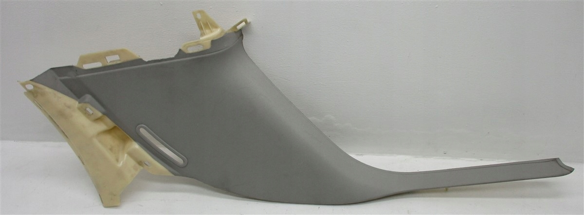 Облицовка стойки правая MERCEDES GL X164 A1646905425