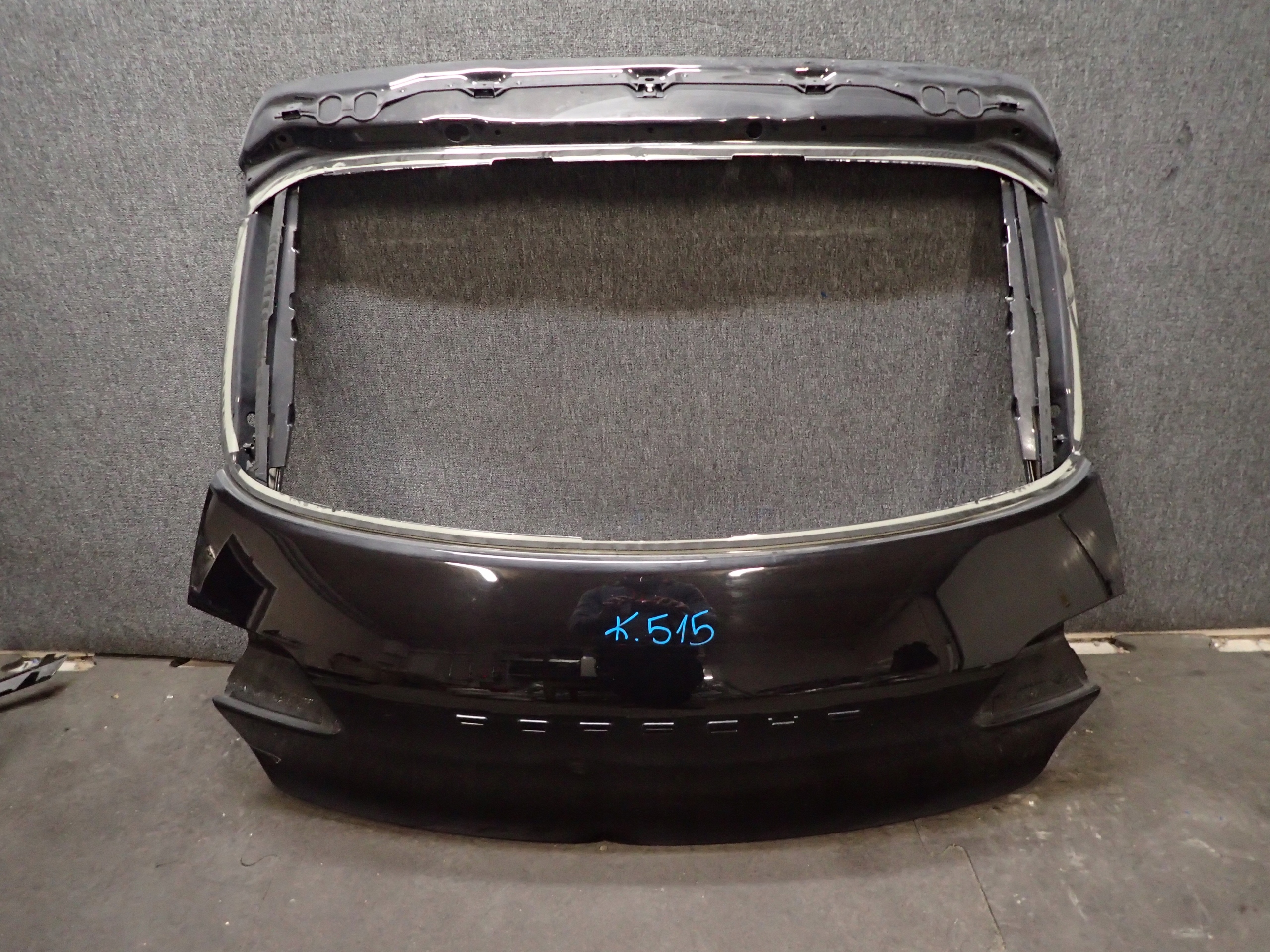 KLAPA TYŁ PORSCHE MACAN