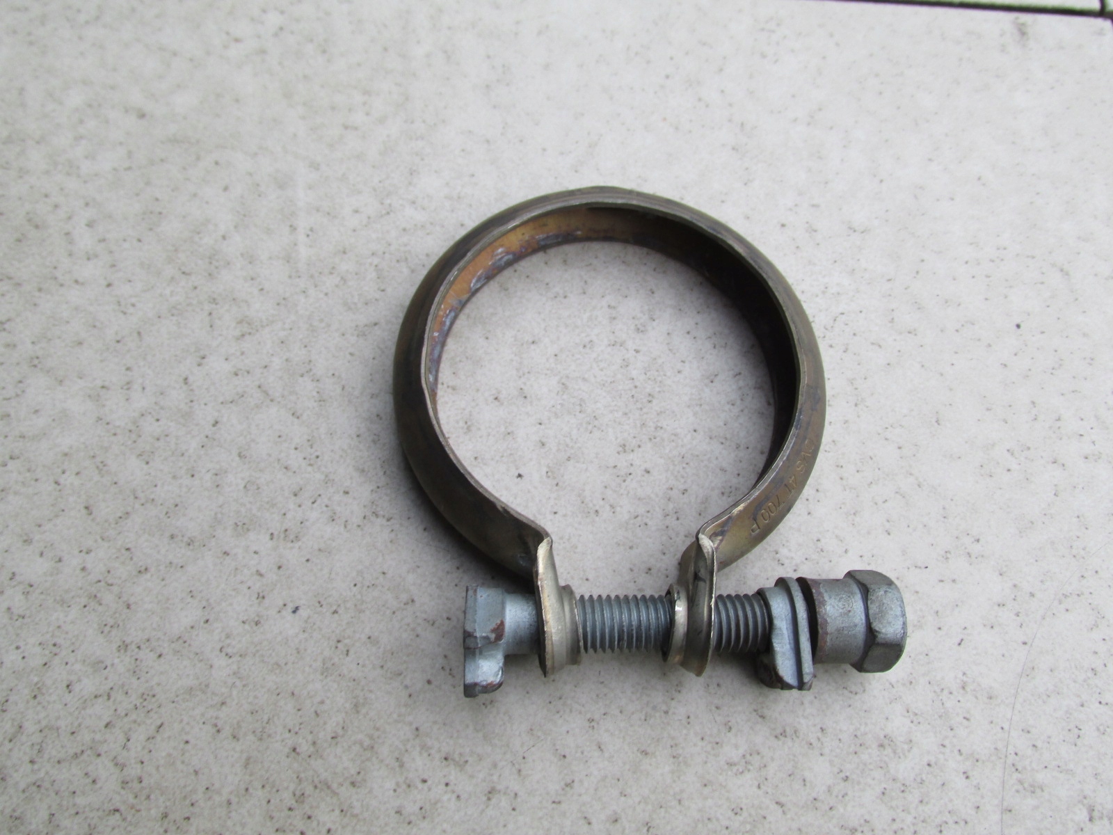 UCHWYT OBEJMA KATALIZATORA FORD 1,5 1,6 2,0 TDCI